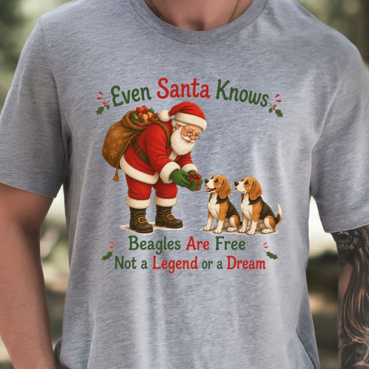 Even Santa Knows Beagles Are Free Christmas Beagle Animal Rights T-Shirt