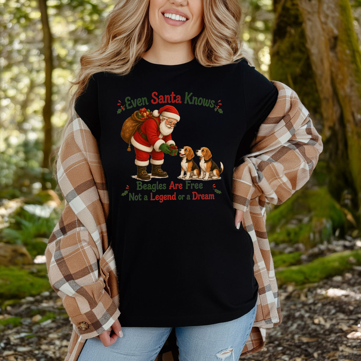 Even Santa Knows Beagles Are Free Christmas Beagle Animal Rights T-Shirt