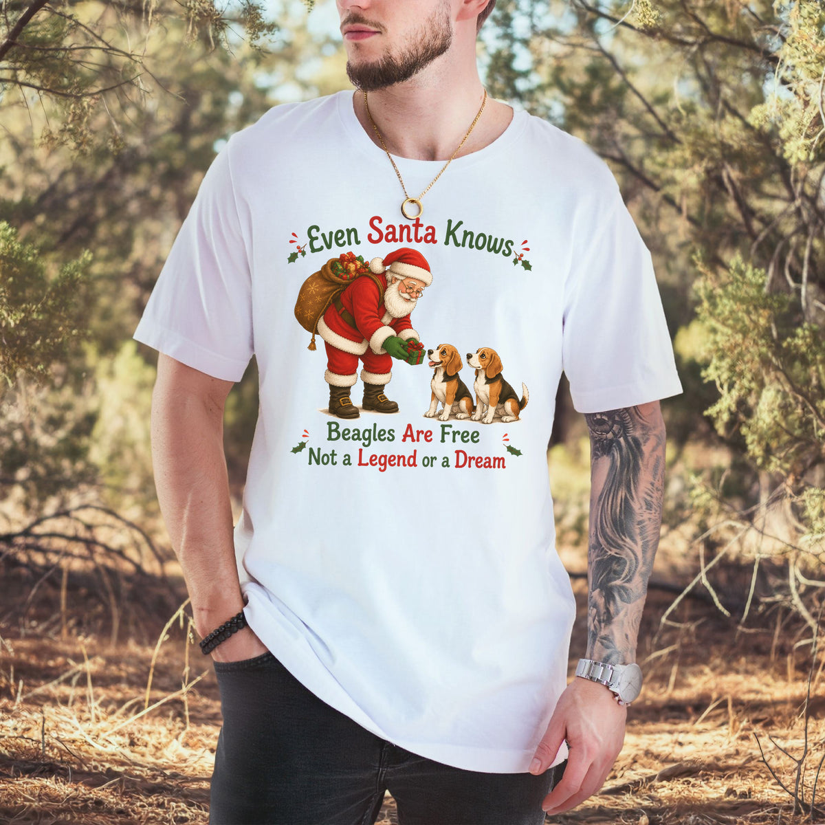 Even Santa Knows Beagles Are Free Christmas Beagle Animal Rights T-Shirt