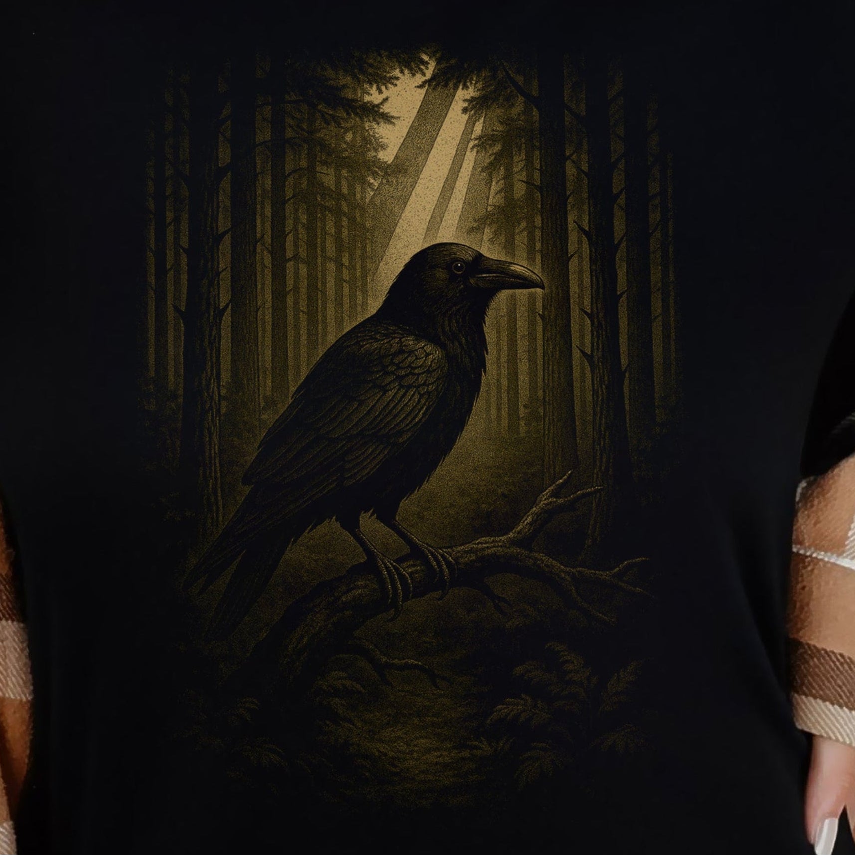 Raven Spirit Animal T-Shirt – Gothic Forest Mystery Vibes