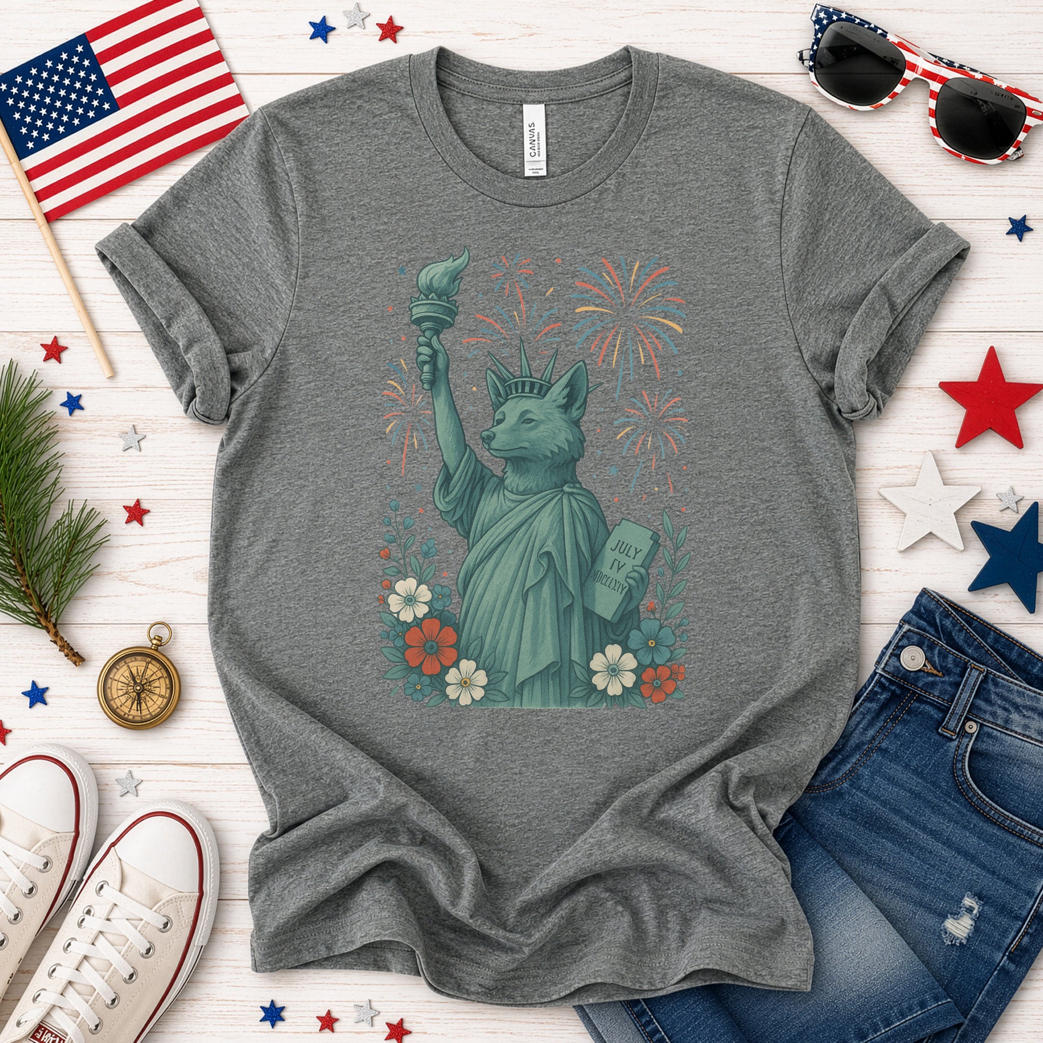 Fox Statue of Liberty 4th of July T-Shirt