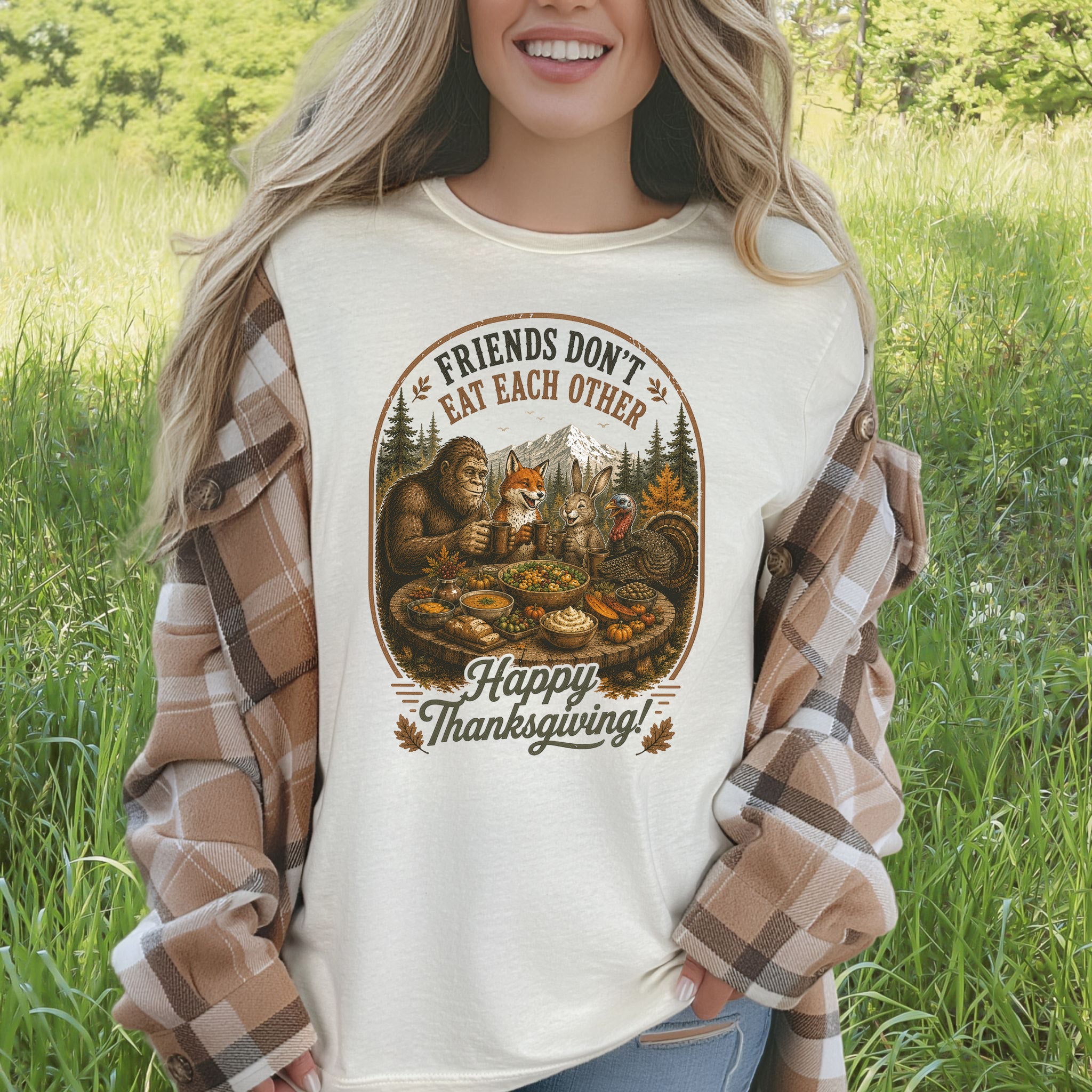 Friends Don’t Eat Each Other Funny Vegan Thanksgiving Bigfoot T-Shirt