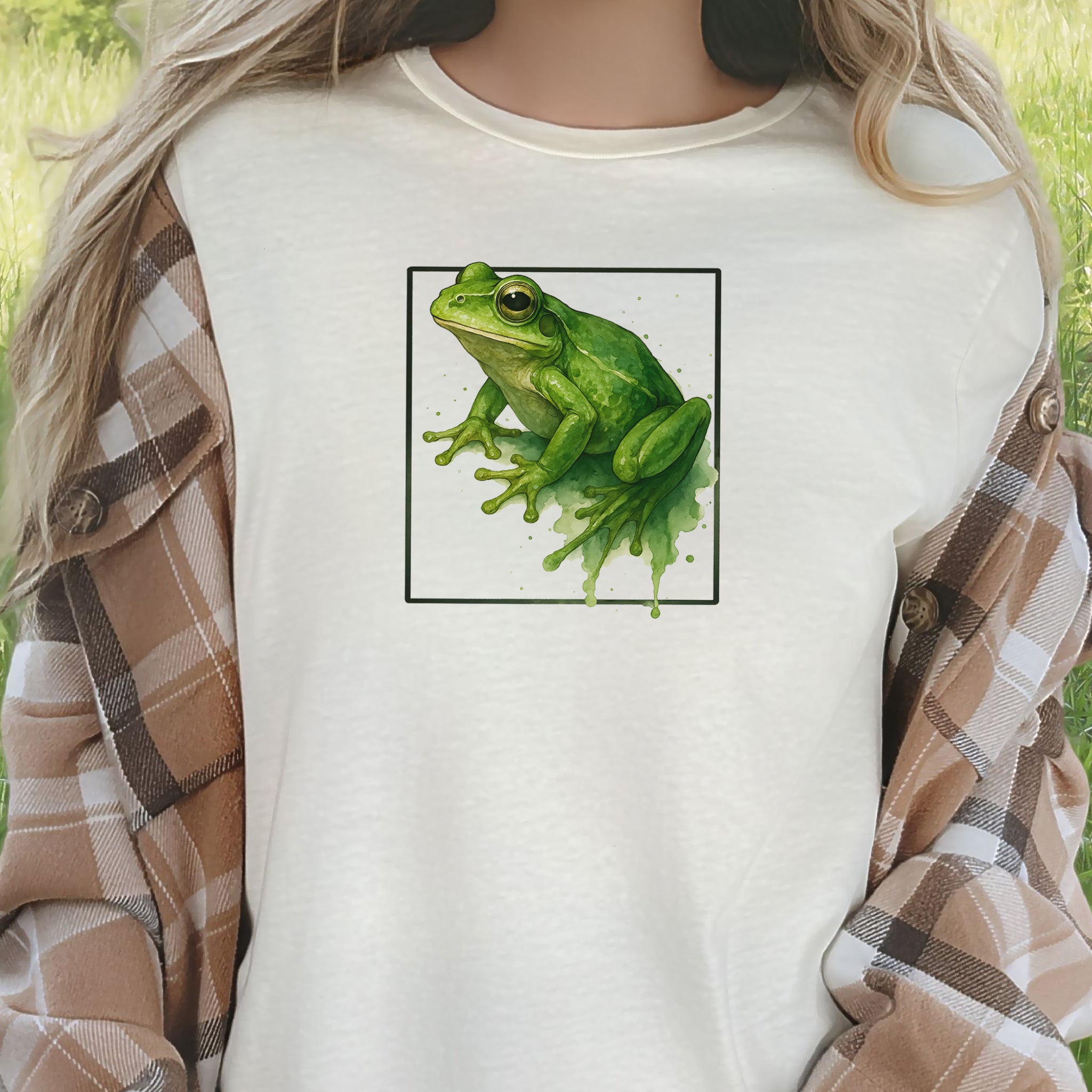 Frog Watercolor Style T-Shirt – Vibrant Green Nature Vibes