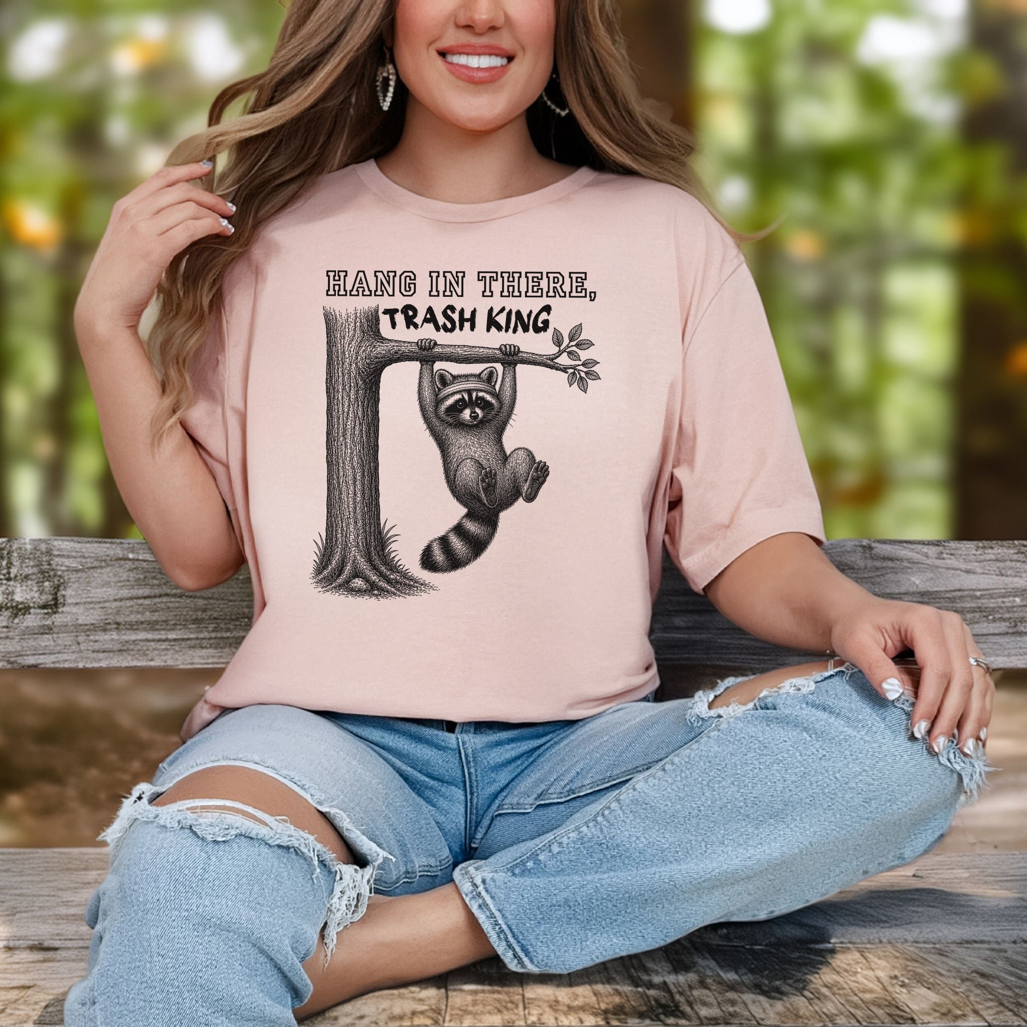 Hang In There Trash King Funny Raccoon Gym Wildlife Gift T-Shirt