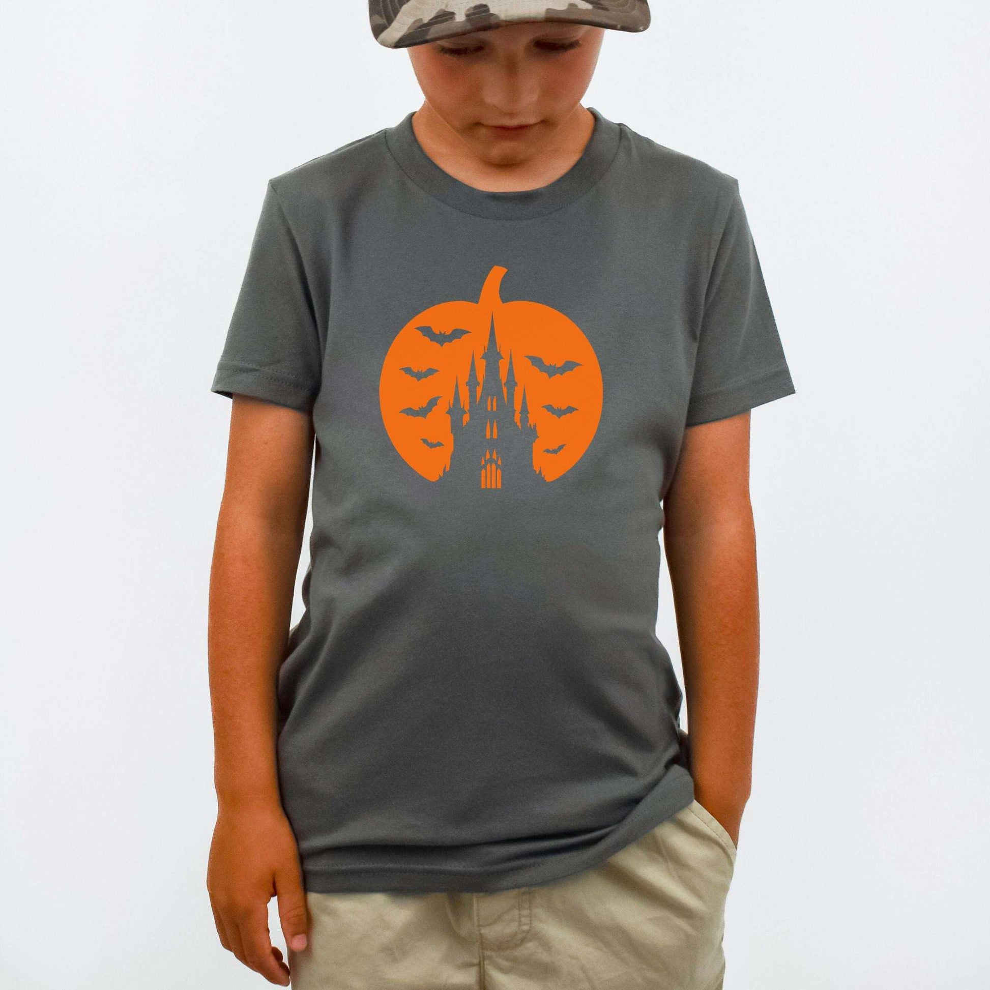 Haunted Pumpkin Castle Youth T-Shirt – Spooky Bats & Halloween Vibes