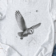 Geometric Barn Owl T-Shirt – Vintage Spirit Animal Bird Tee