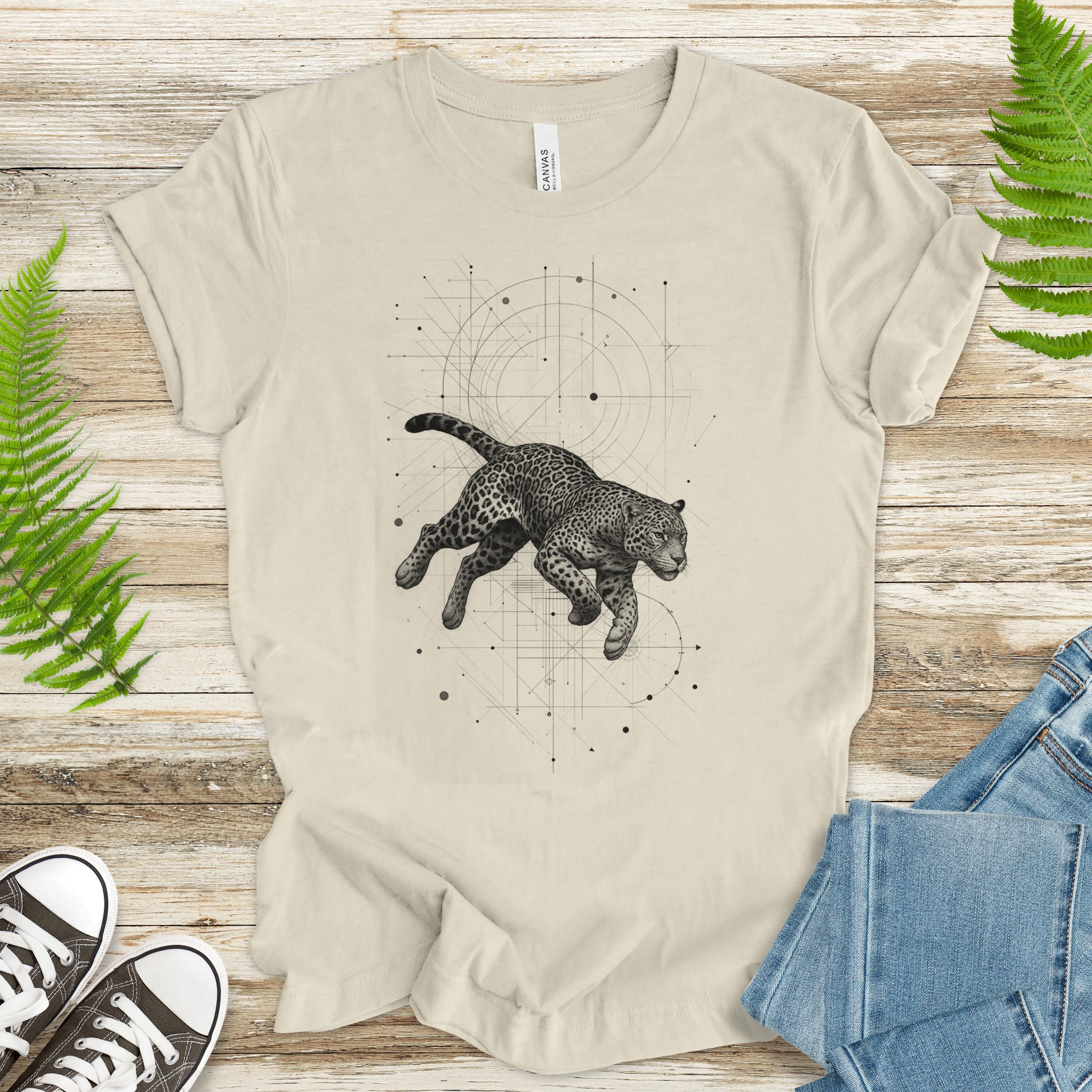 Geometric Jaguar T-Shirt – Vintage Jungle Cat Spirit Animal Tee