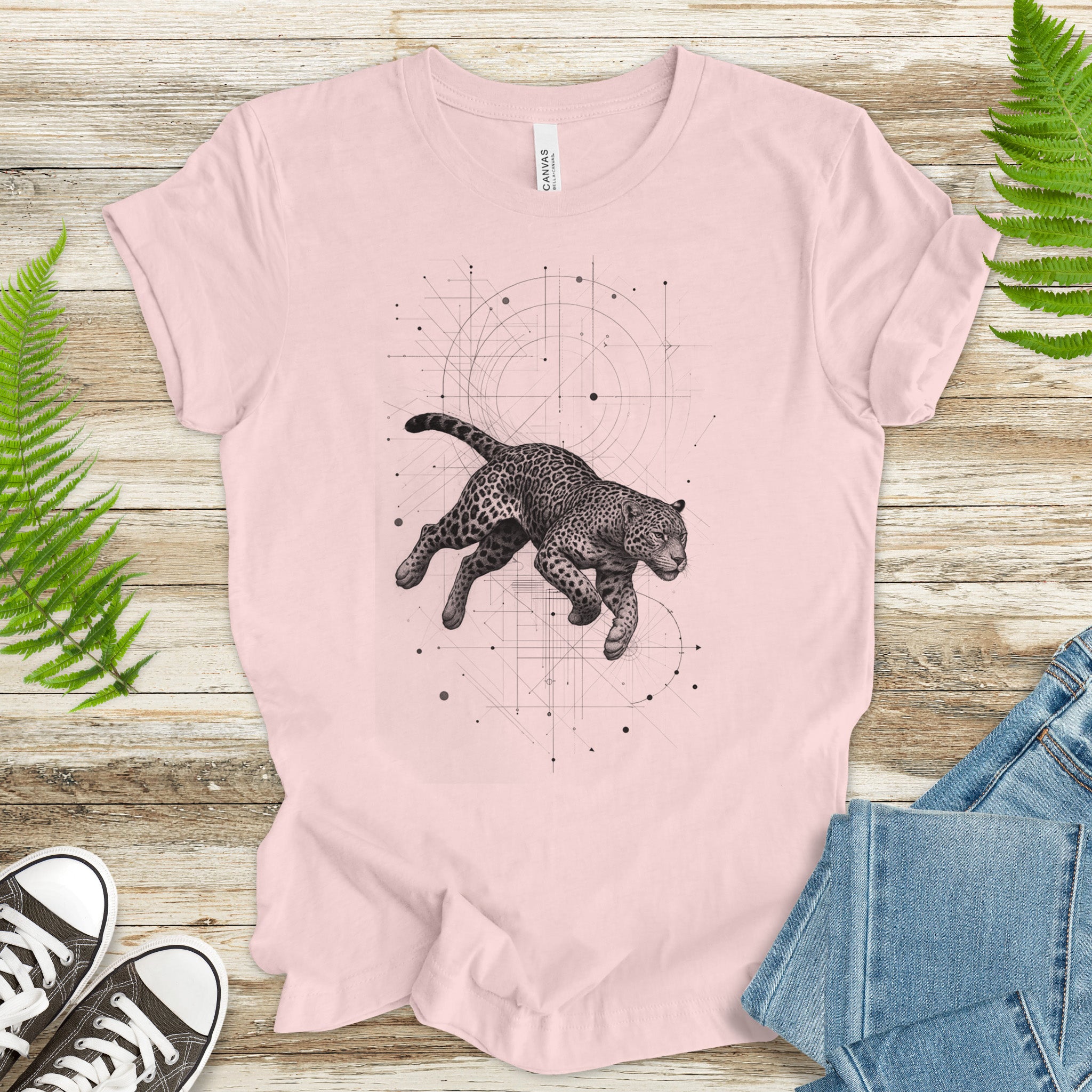 Geometric Jaguar T-Shirt – Vintage Jungle Cat Spirit Animal Tee