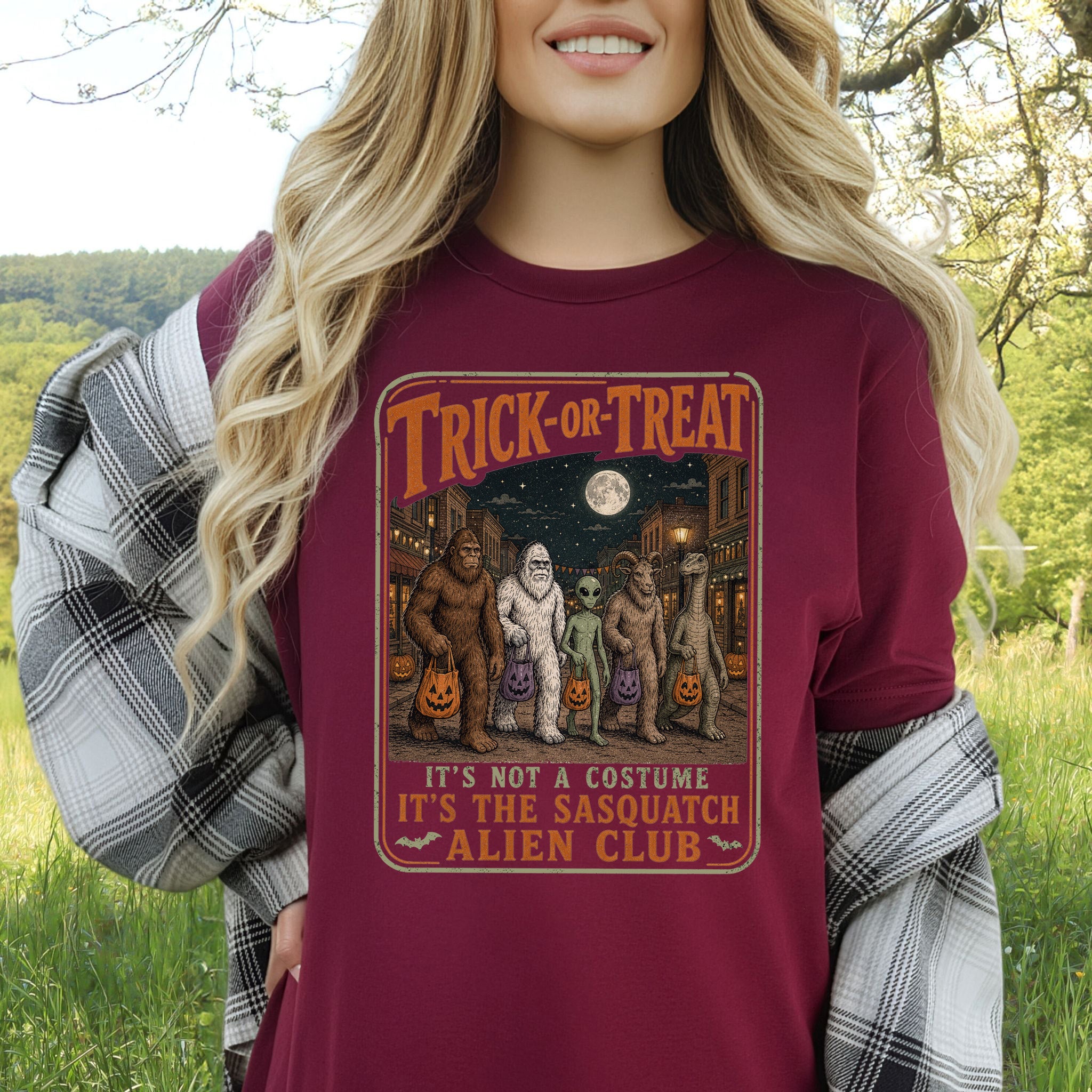 Trick or Treat Sasquatch Alien Club Funny Cryptid Halloween T-Shirt
