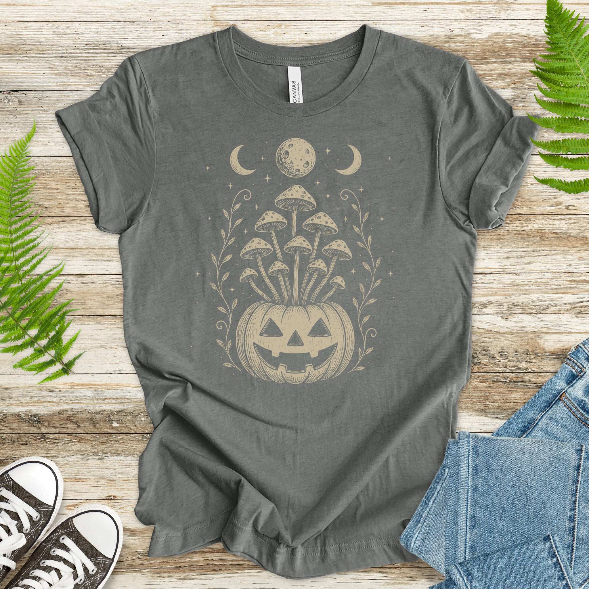 Mushroom Jack-O’-Lantern Halloween T-Shirt – Retro Moonlit Pumpkin Magic
