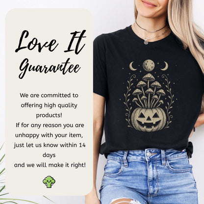 Mushroom Jack-O’-Lantern Halloween T-Shirt – Retro Moonlit Pumpkin Magic