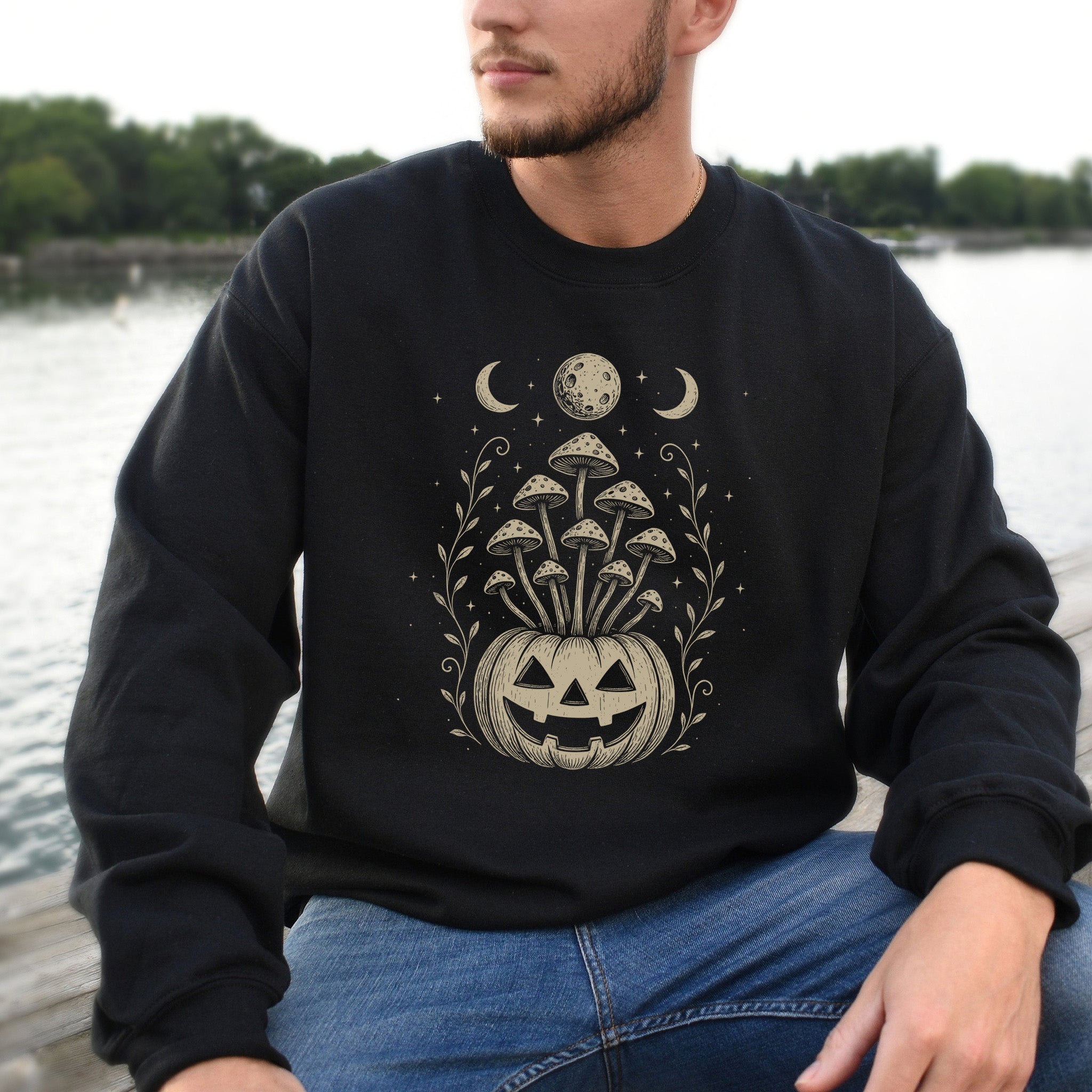 Mushroom Jack-O’-Lantern Halloween Sweatshirt – Retro Moonlit Pumpkin Magic