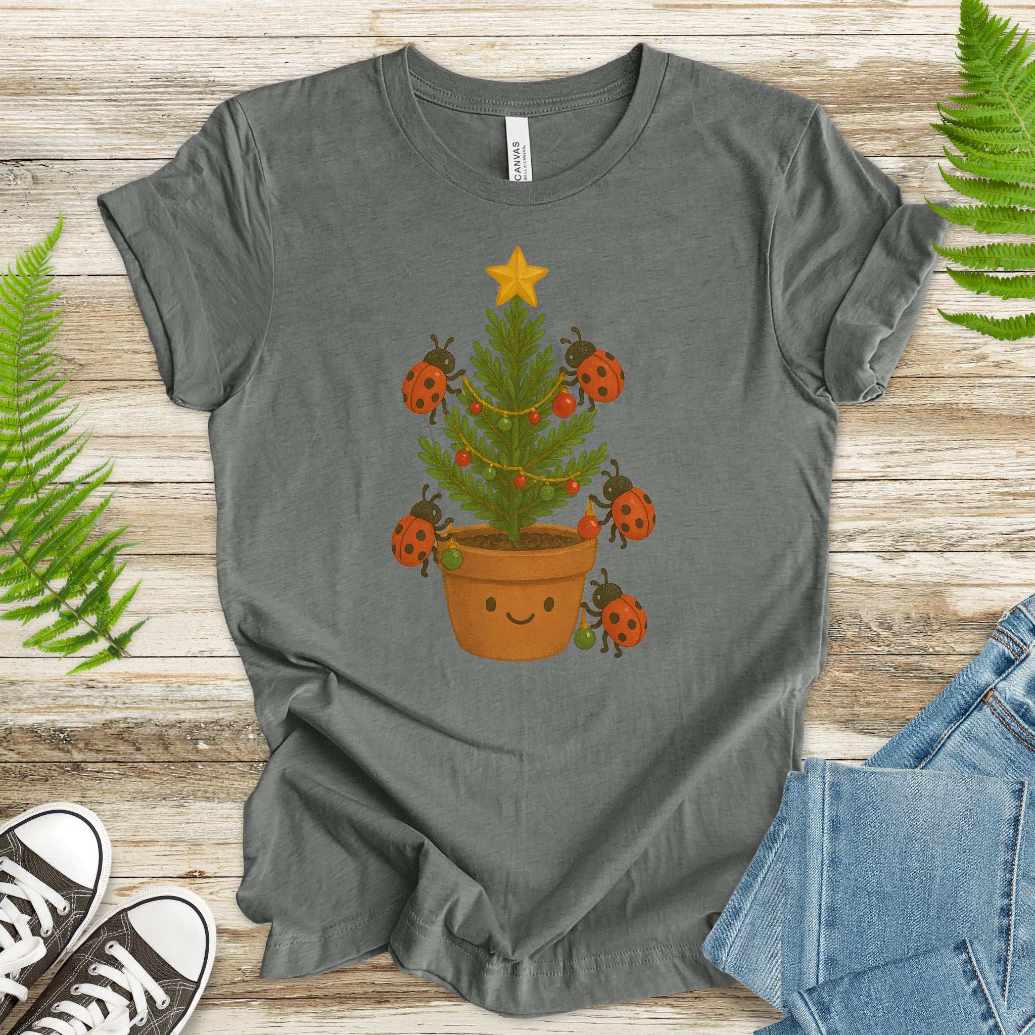 Ladybug Christmas Tree T-Shirt – Cute Bug Lovers Holiday Tee