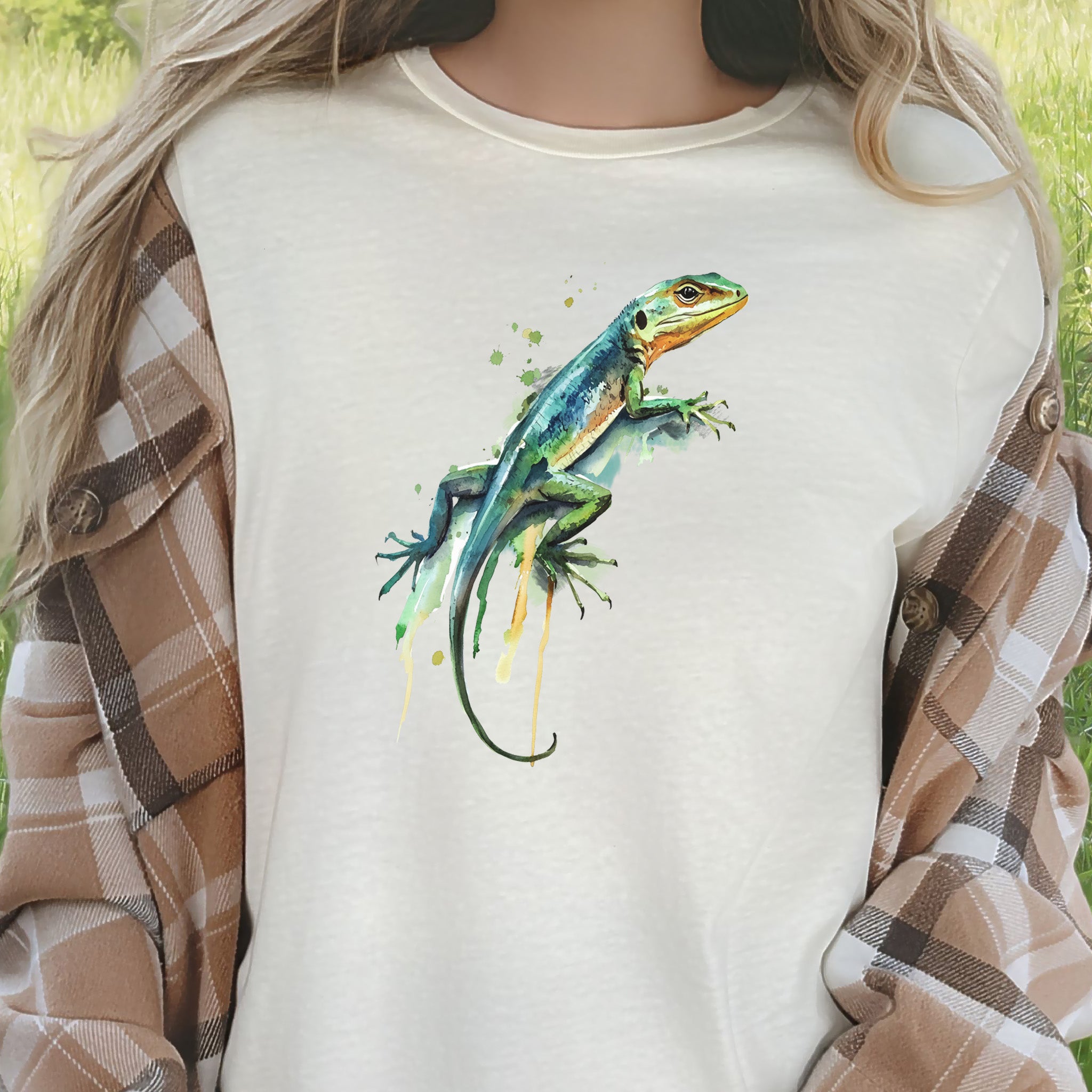 Watercolor Lizard T-Shirt – Vibrant Reptile Lover Nature Tee
