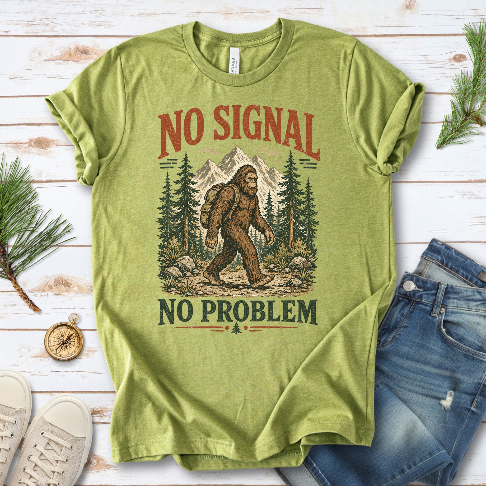 No Signal No Problem Bigfoot Sasquatch Camping Humor T-Shirt