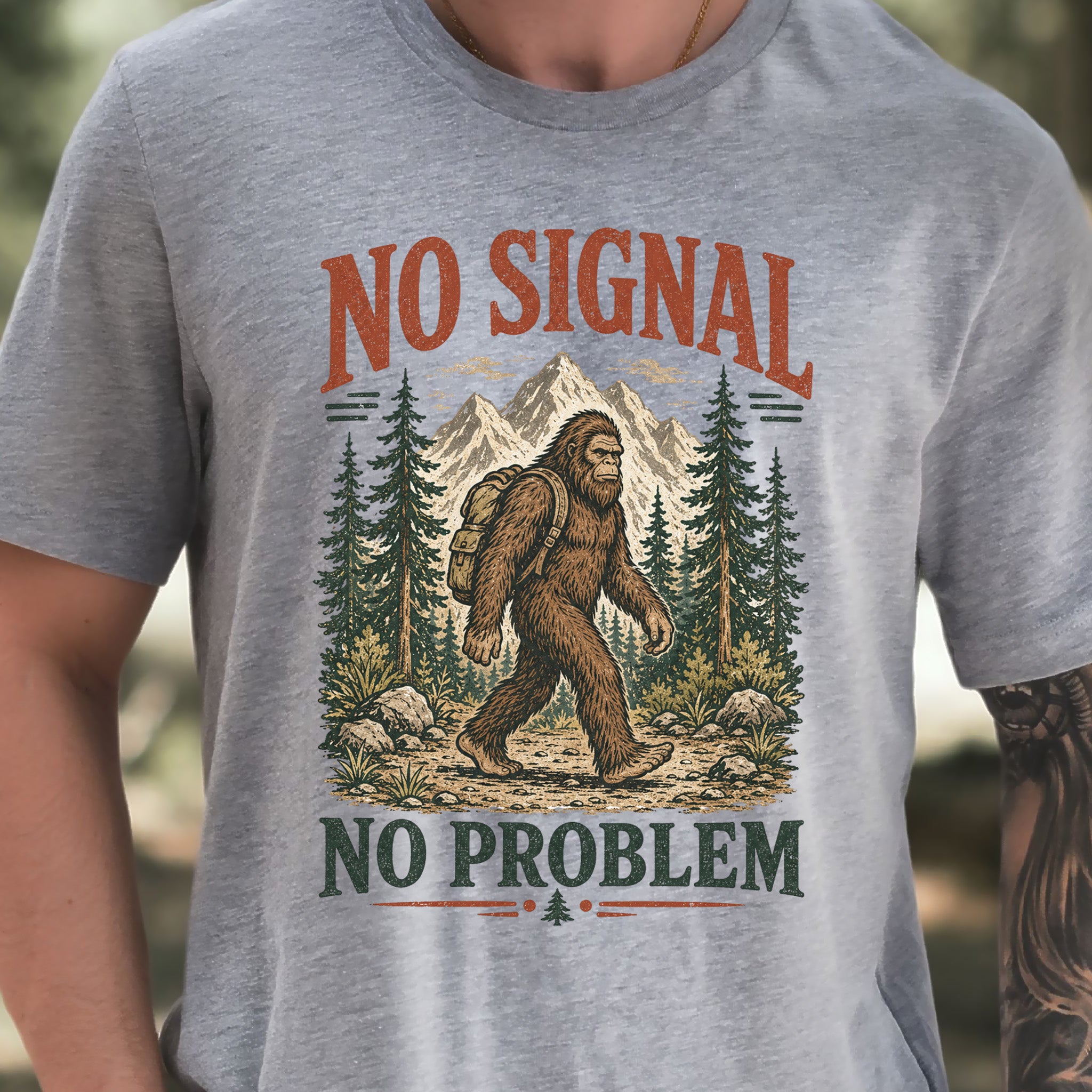 No Signal No Problem Bigfoot Sasquatch Camping Humor T-Shirt