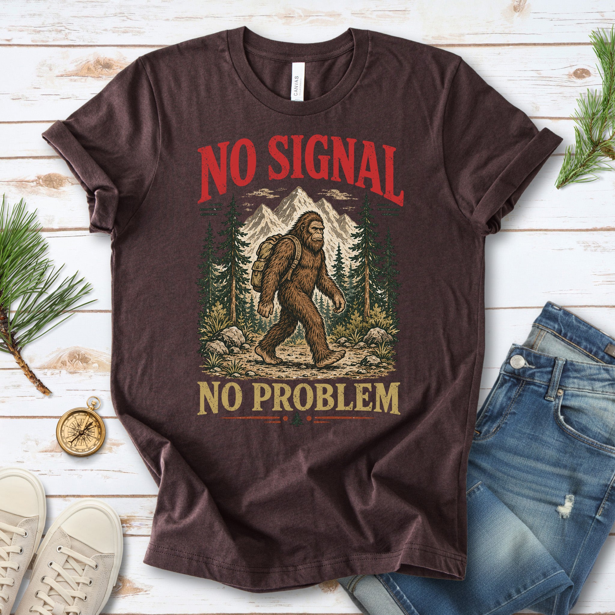 No Signal No Problem Bigfoot Sasquatch Camping Humor T-Shirt