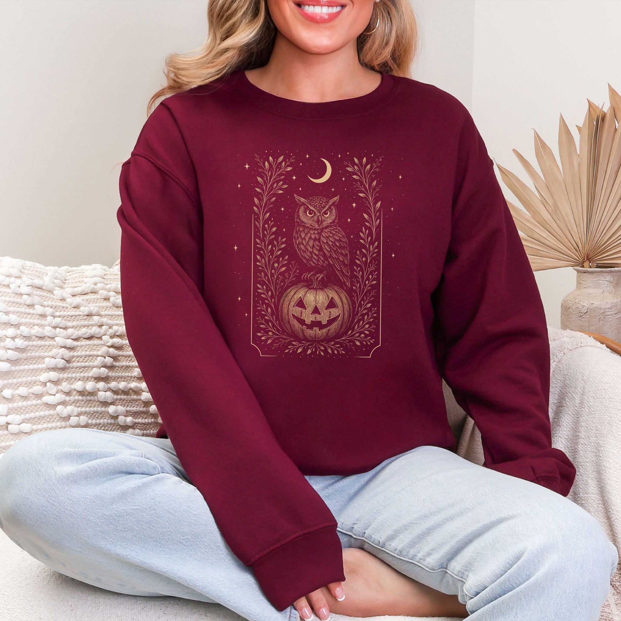 Owl Moon Halloween Sweatshirt – Vintage Jack-O’-Lantern Night Bird