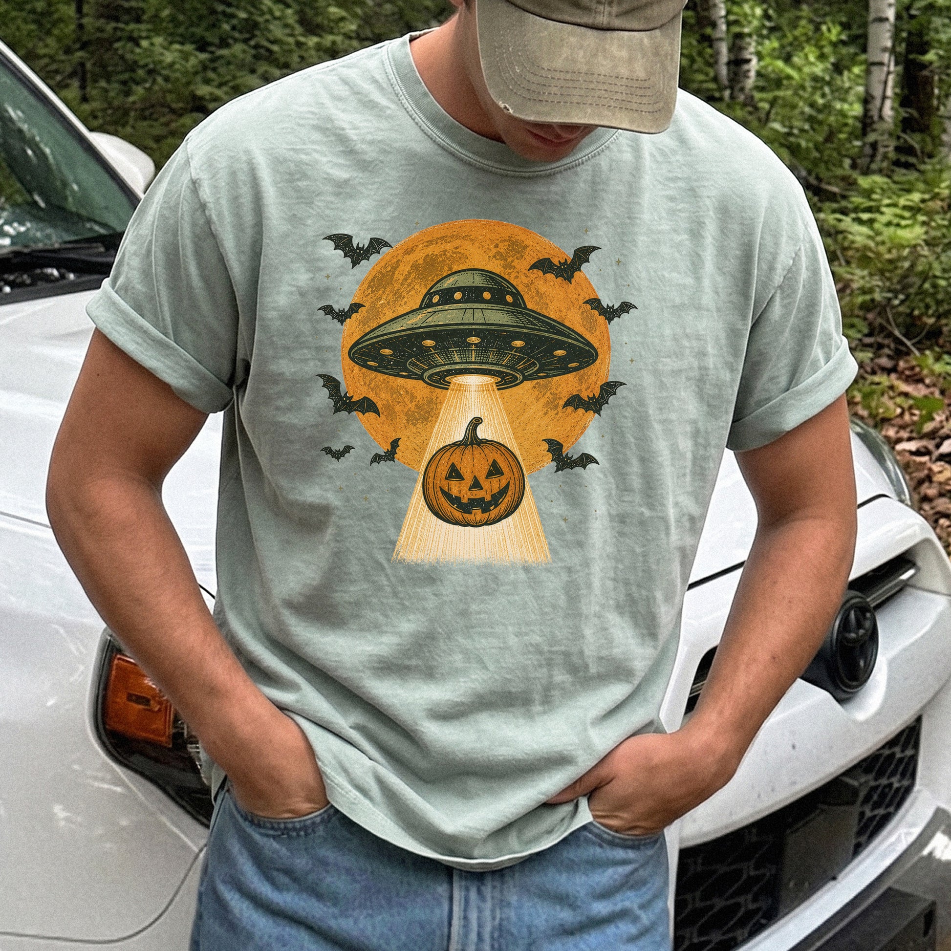 Pumpkin Pickup UFO Alien Abduction Retro Halloween Sci-Fi Comfort Colors Shirt