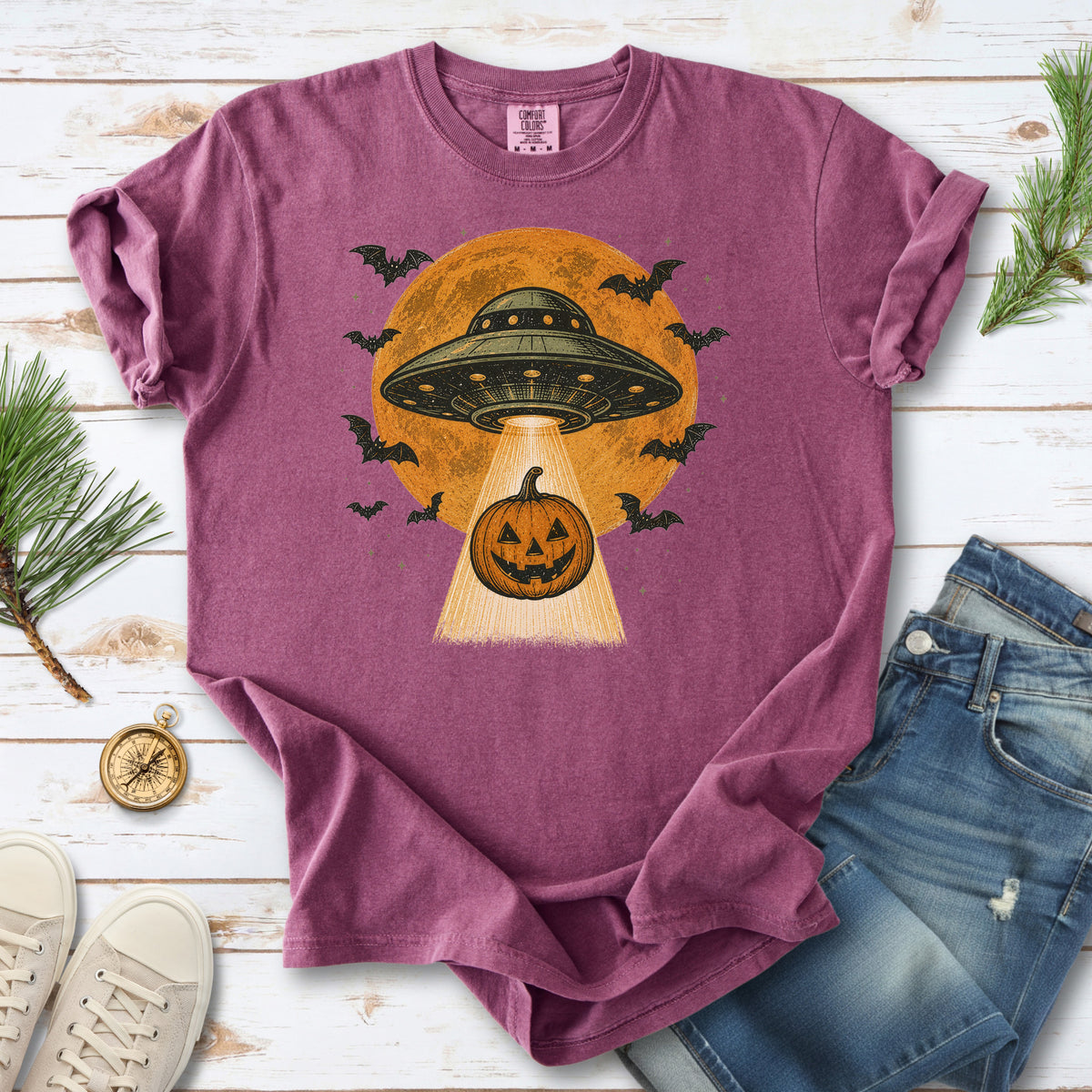 Pumpkin Pickup UFO Alien Abduction Retro Halloween Sci-Fi Comfort Colors Shirt