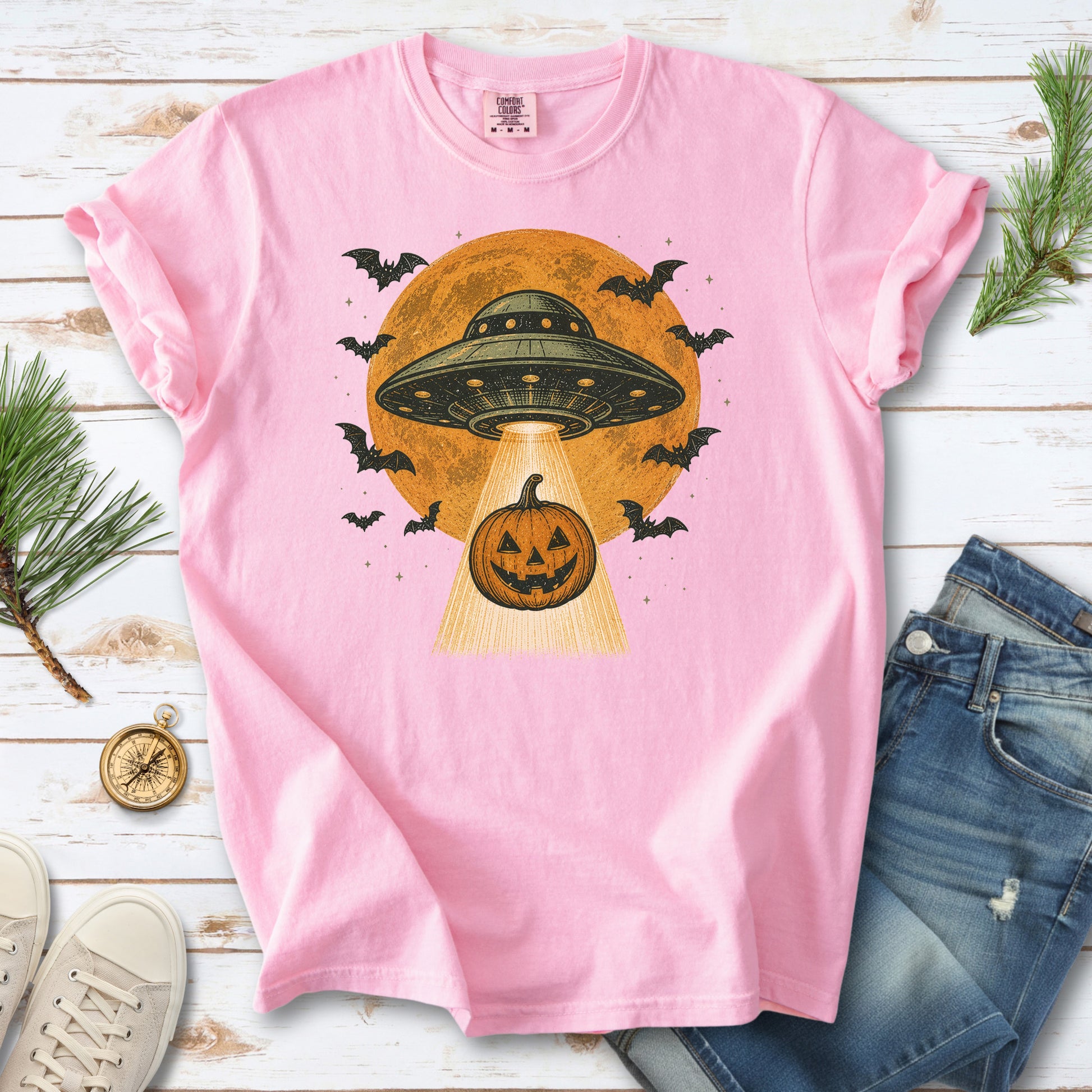 Pumpkin Pickup UFO Alien Abduction Retro Halloween Sci-Fi Comfort Colors Shirt