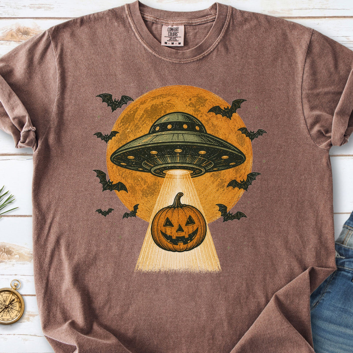 Pumpkin Pickup UFO Alien Abduction Retro Halloween Sci-Fi Comfort Colors Shirt