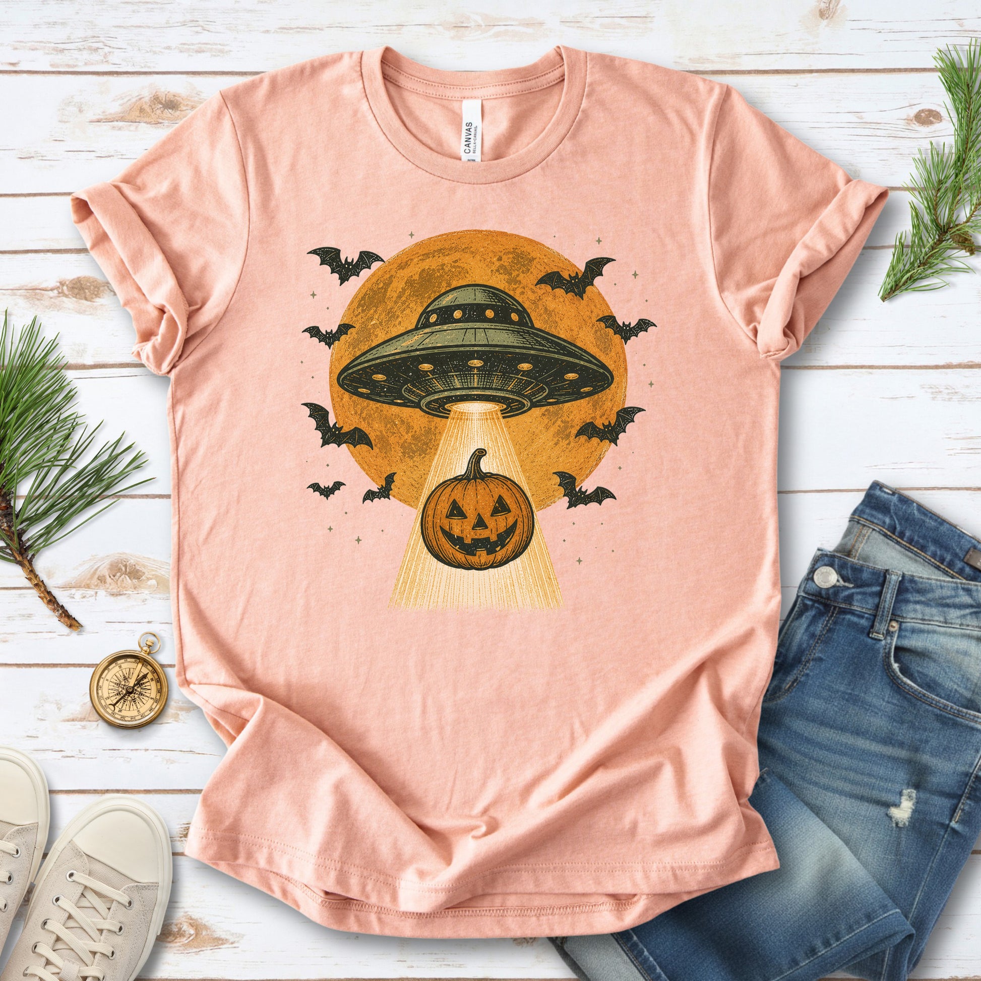 Pumpkin Pickup UFO Alien Abduction Retro Halloween Sci-Fi T-Shirt