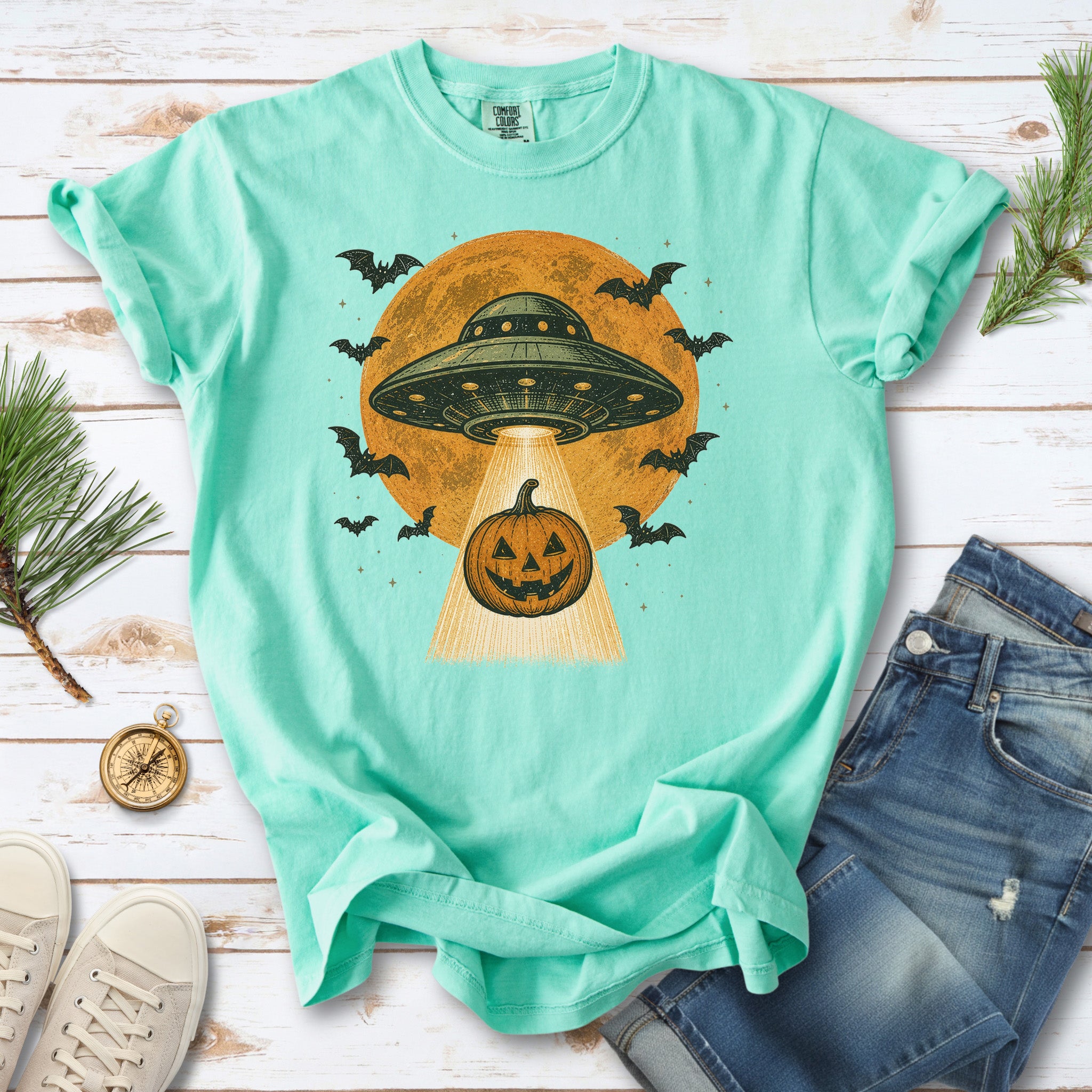 Pumpkin Pickup UFO Alien Abduction Retro Halloween Sci-Fi Comfort Colors Shirt