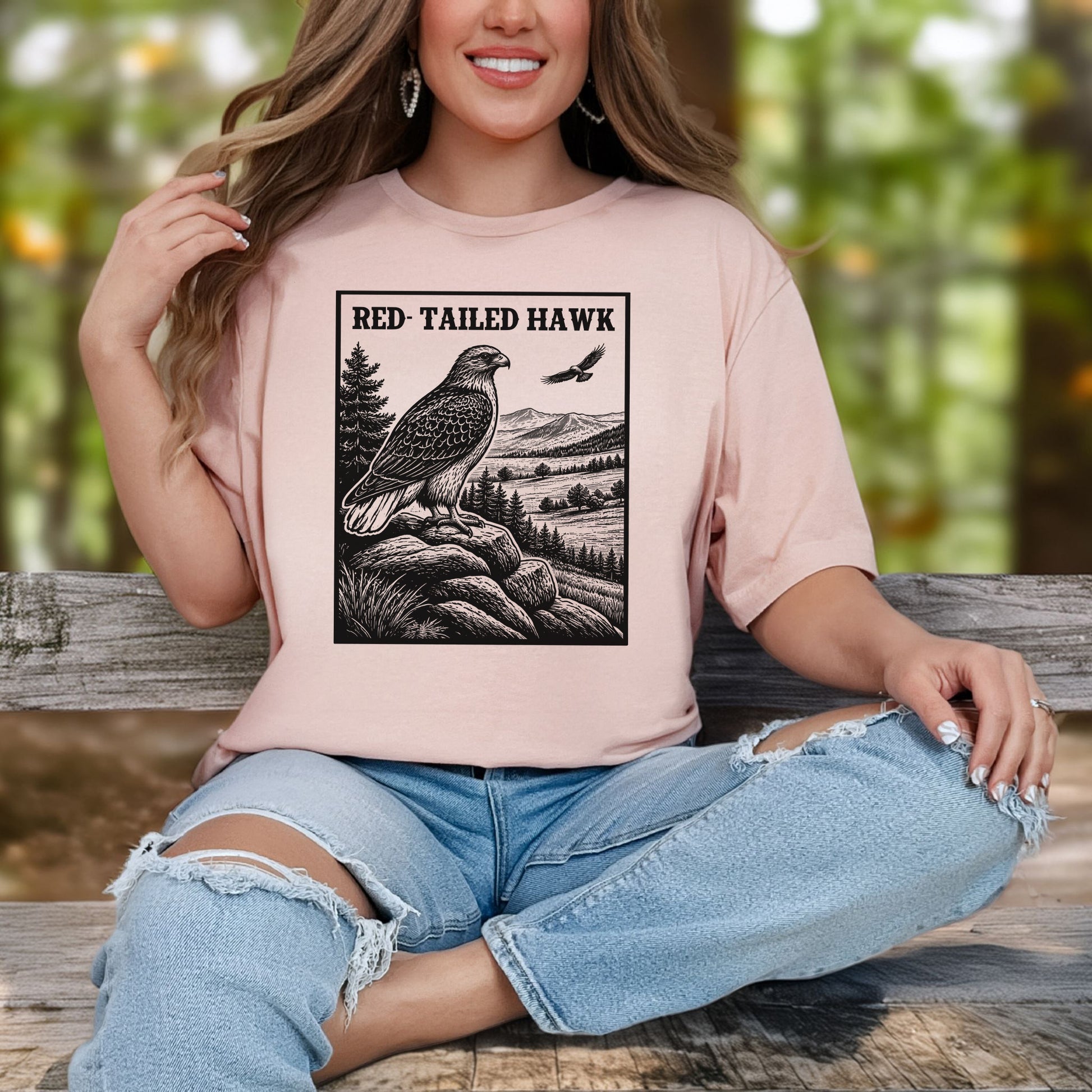 Red-Tailed Hawk Vintage Raptor Illustration Birdwatching T-Shirt