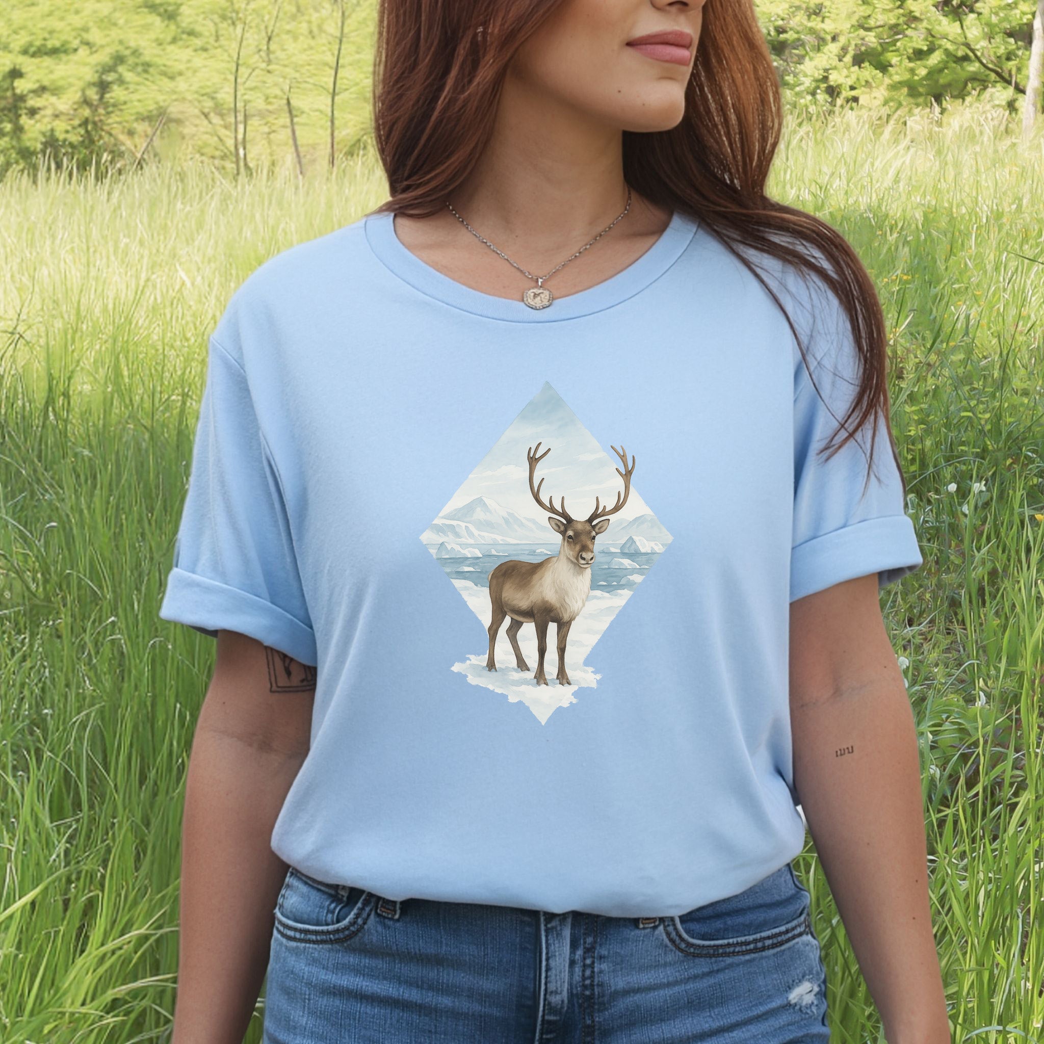 Arctic Reindeer Diamond T-Shirt – Retro Winter Nature Gift Tee