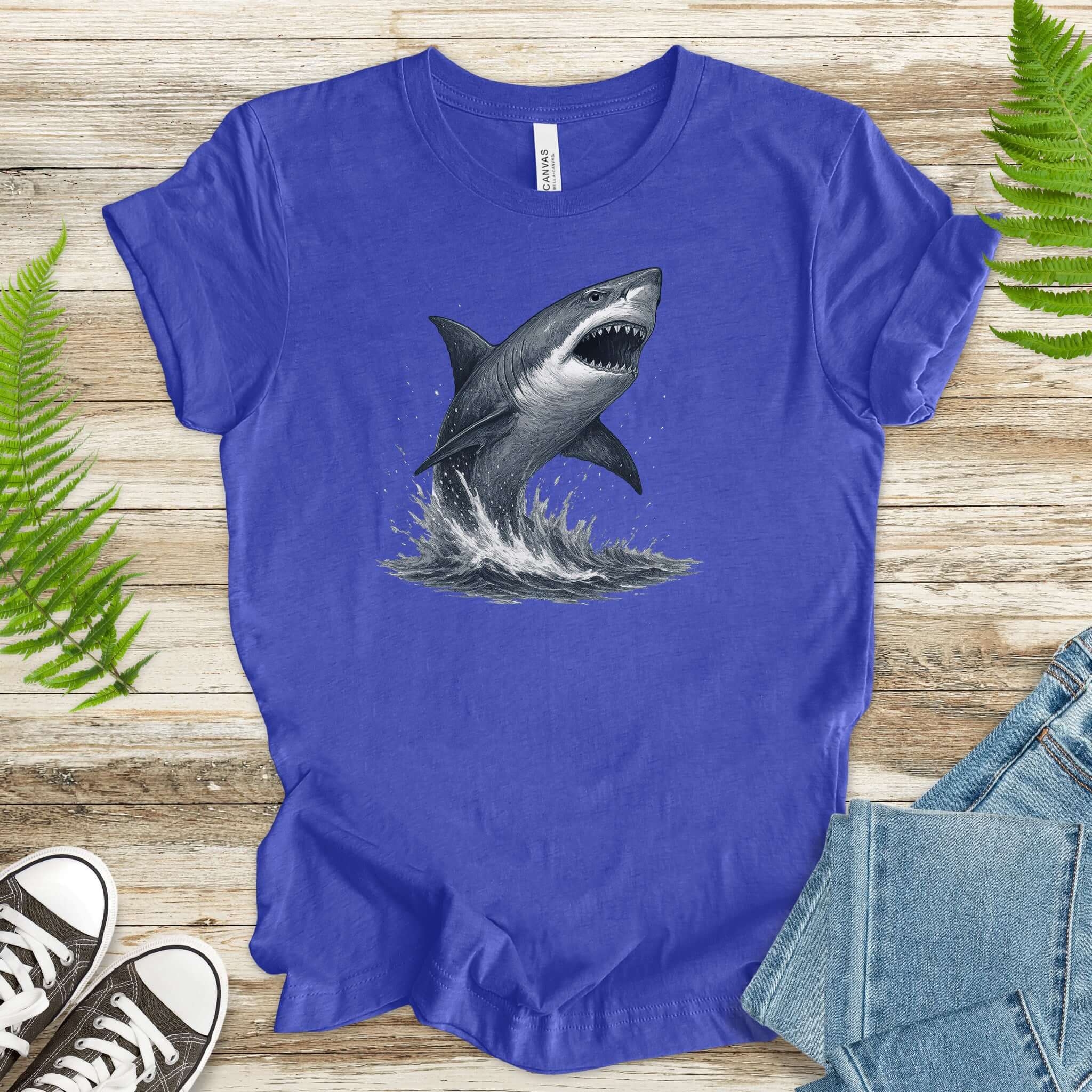 Great White Shark T-Shirt featuring a striking shark illustration, perfect for shark lovers and ocean enthusiasts.