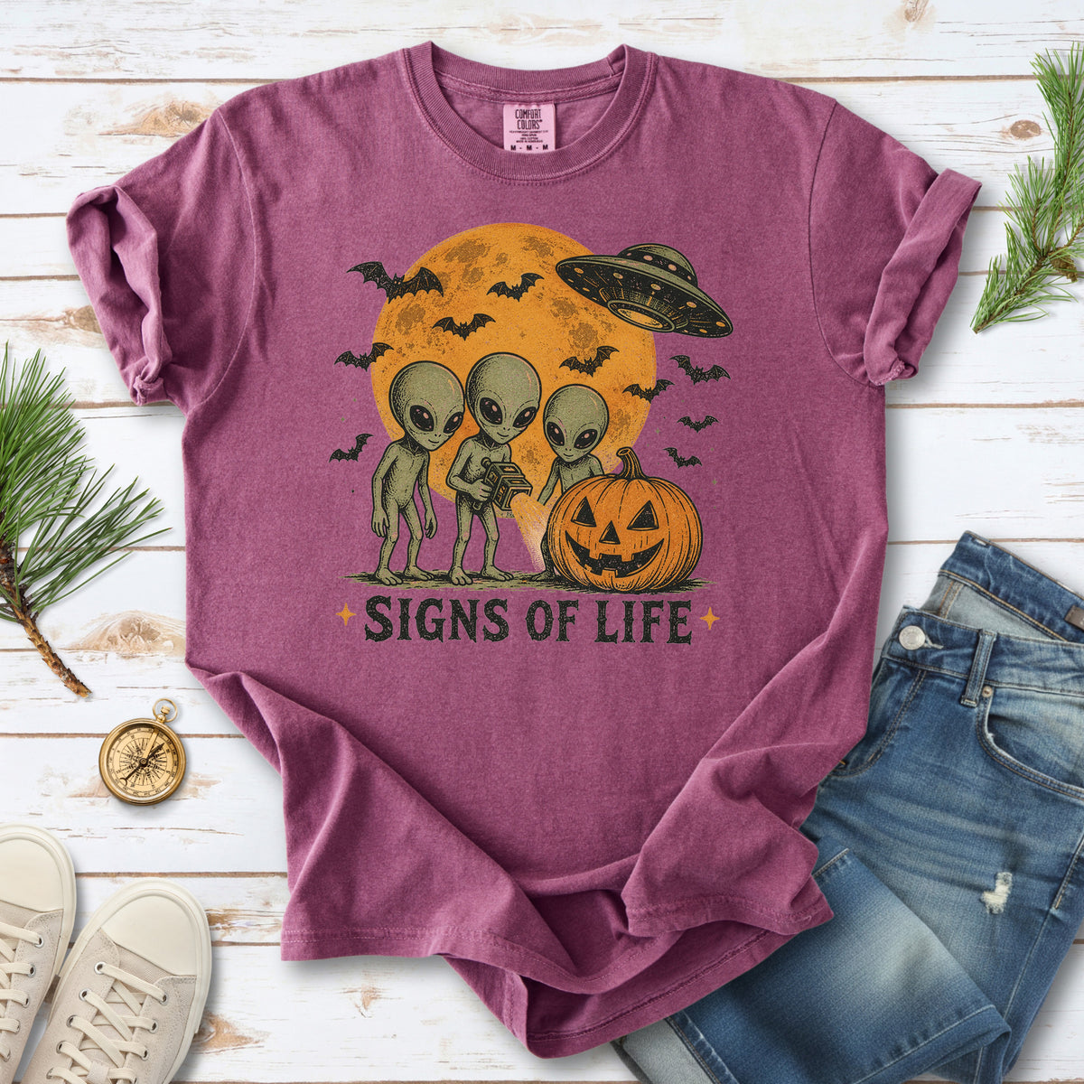 Signs of Life Alien UFO Halloween Pumpkin Retro Sci-Fi Comfort Colors Shirt