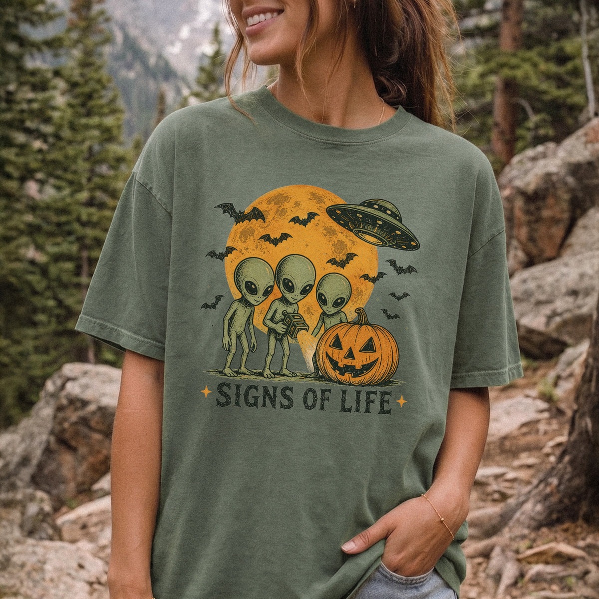Signs of Life Alien UFO Halloween Pumpkin Retro Sci-Fi Comfort Colors Shirt