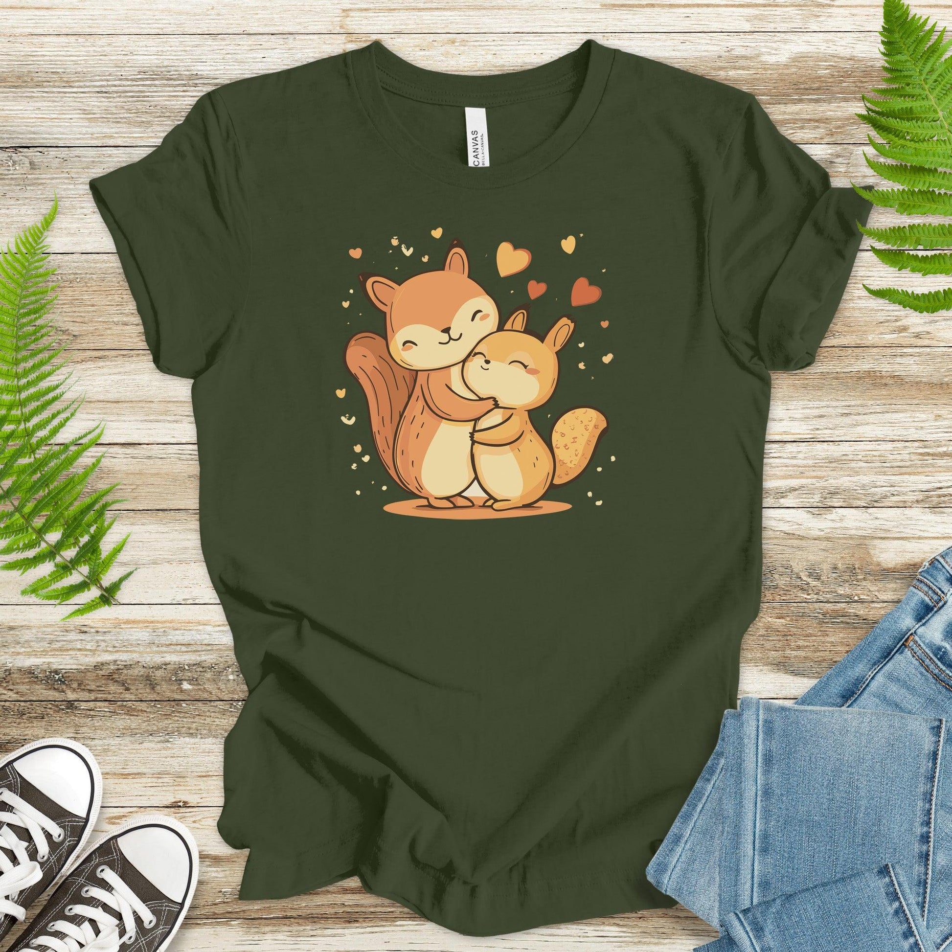 Squirrel Love – Cute Hugging Squirrels T-Shirt - TShirtree