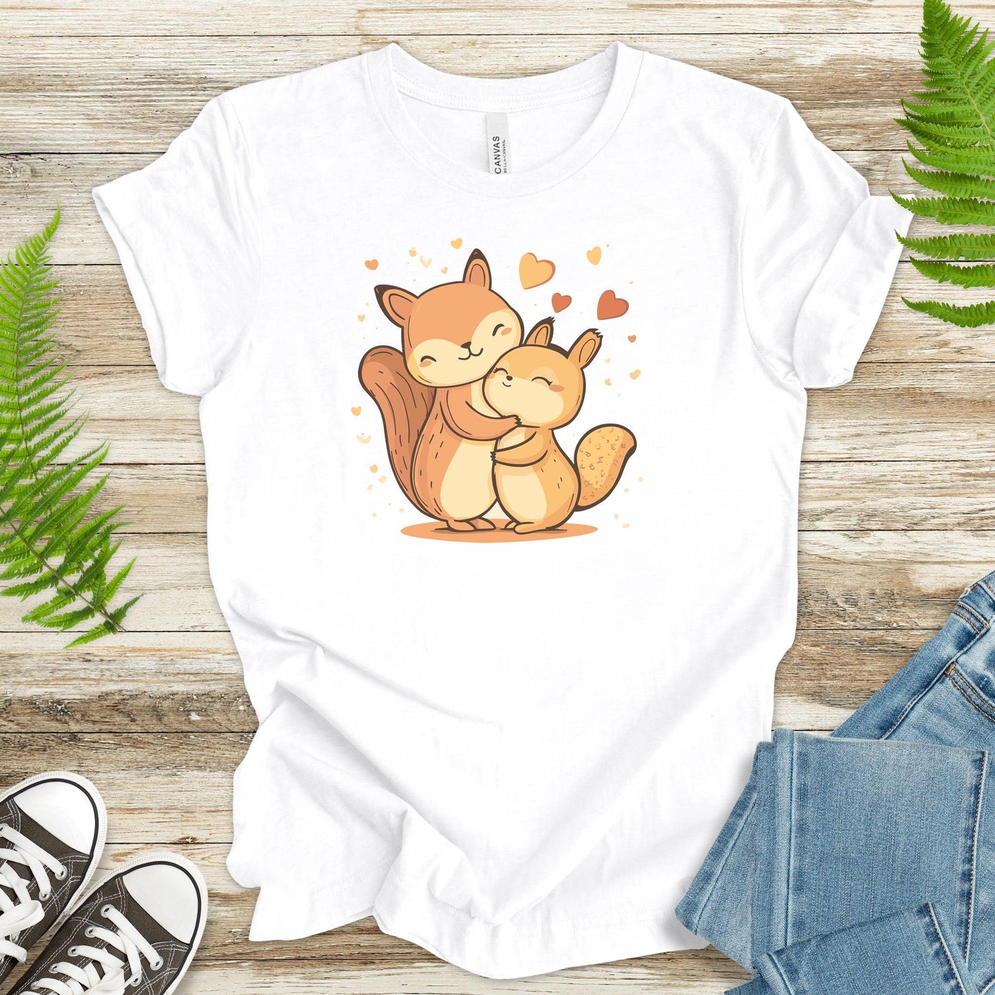 Squirrel Love – Cute Hugging Squirrels T-Shirt - TShirtree