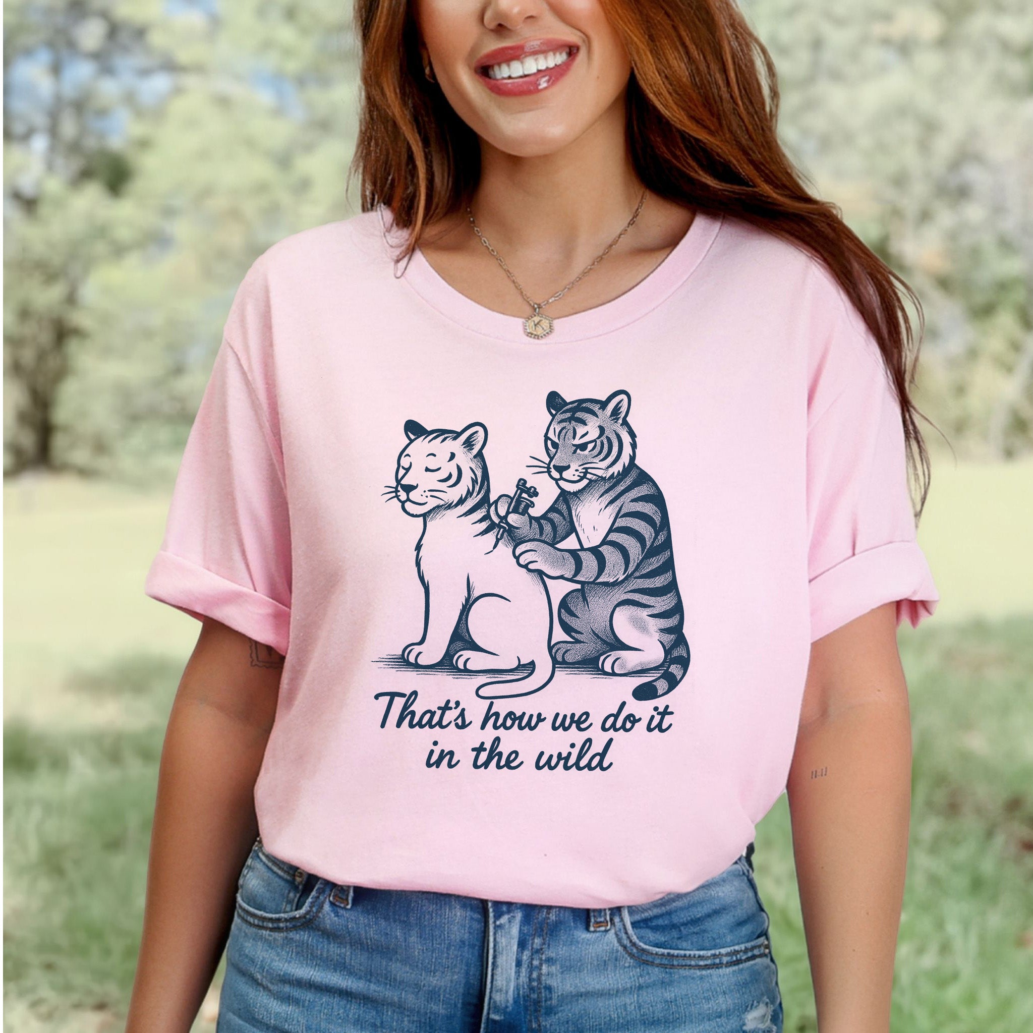 Tiger Tattoo T-Shirt – Funny Jungle Big Cat & Tattoo Artist Tee