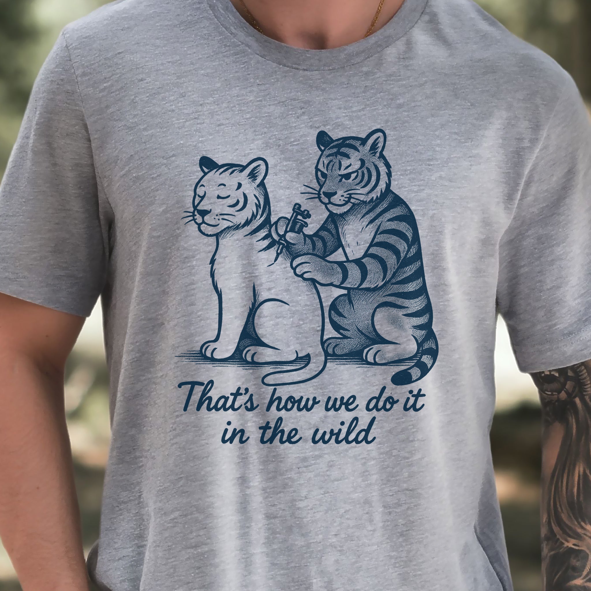 Tiger Tattoo T-Shirt – Funny Jungle Big Cat & Tattoo Artist Tee