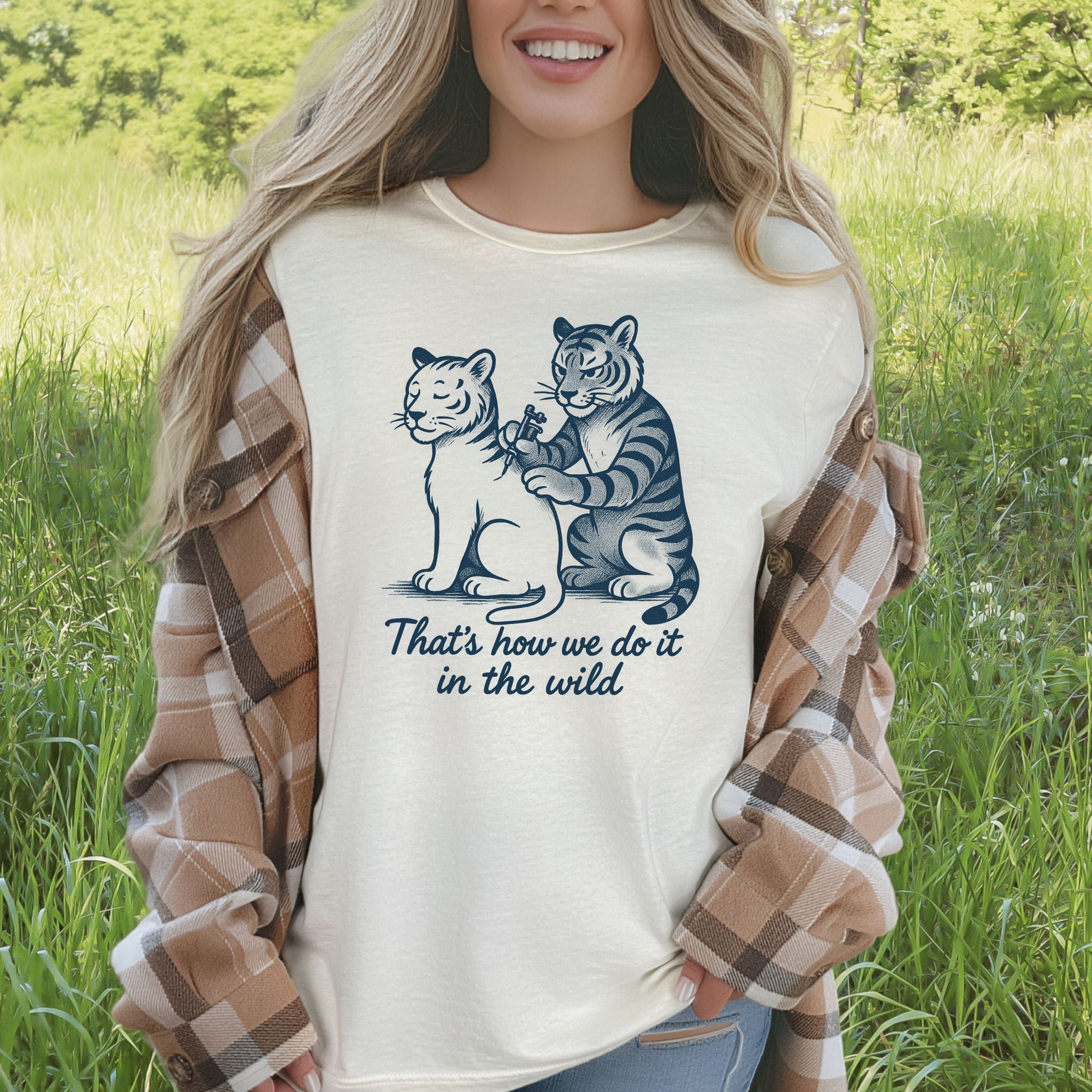 Tiger Tattoo T-Shirt – Funny Jungle Big Cat & Tattoo Artist Tee