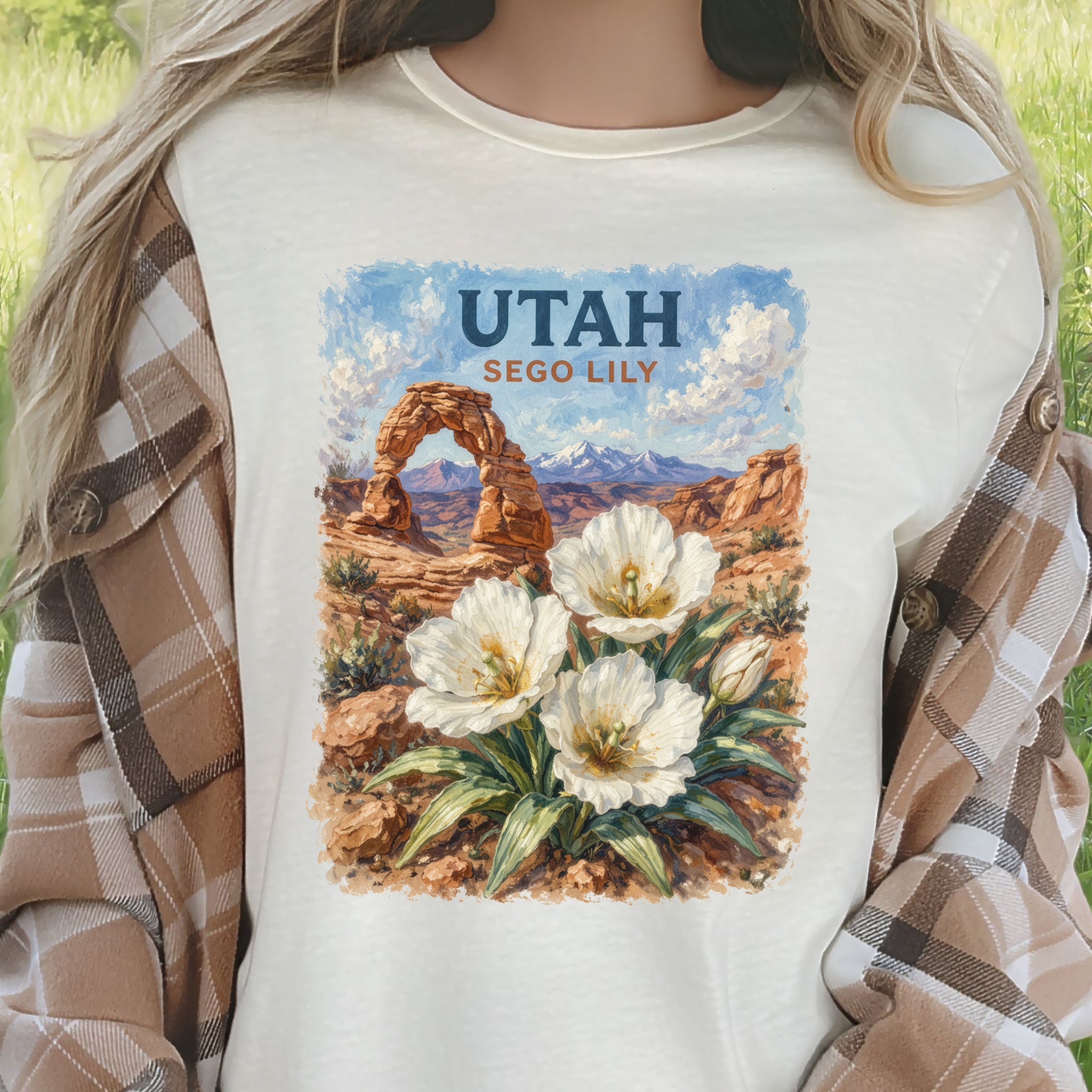 Utah Sego Lily Desert Arch Botanical Nature Vintage T-Shirt