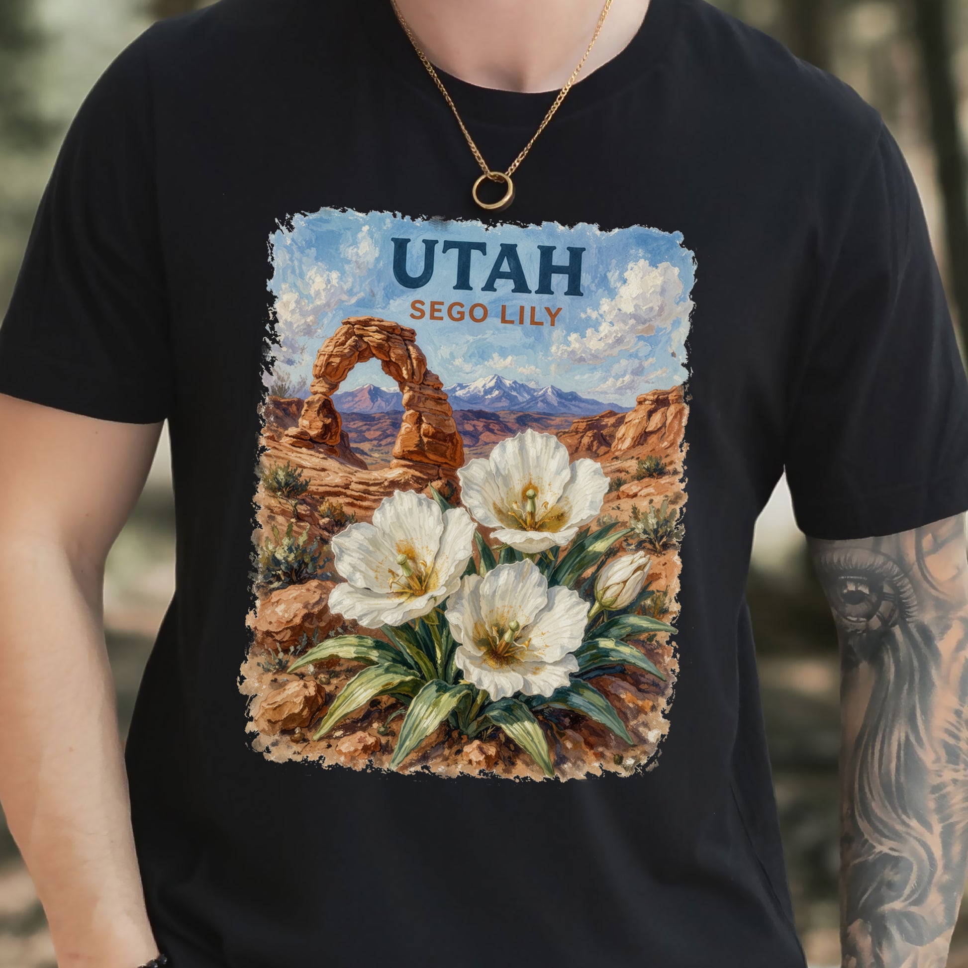 Utah Sego Lily Desert Arch Botanical Nature Vintage T-Shirt