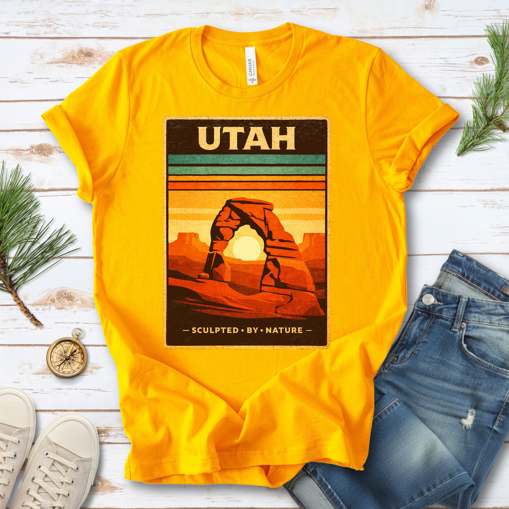 Utah Sculpted by Nature Arches National Park Desert Adventure T-Shirt
