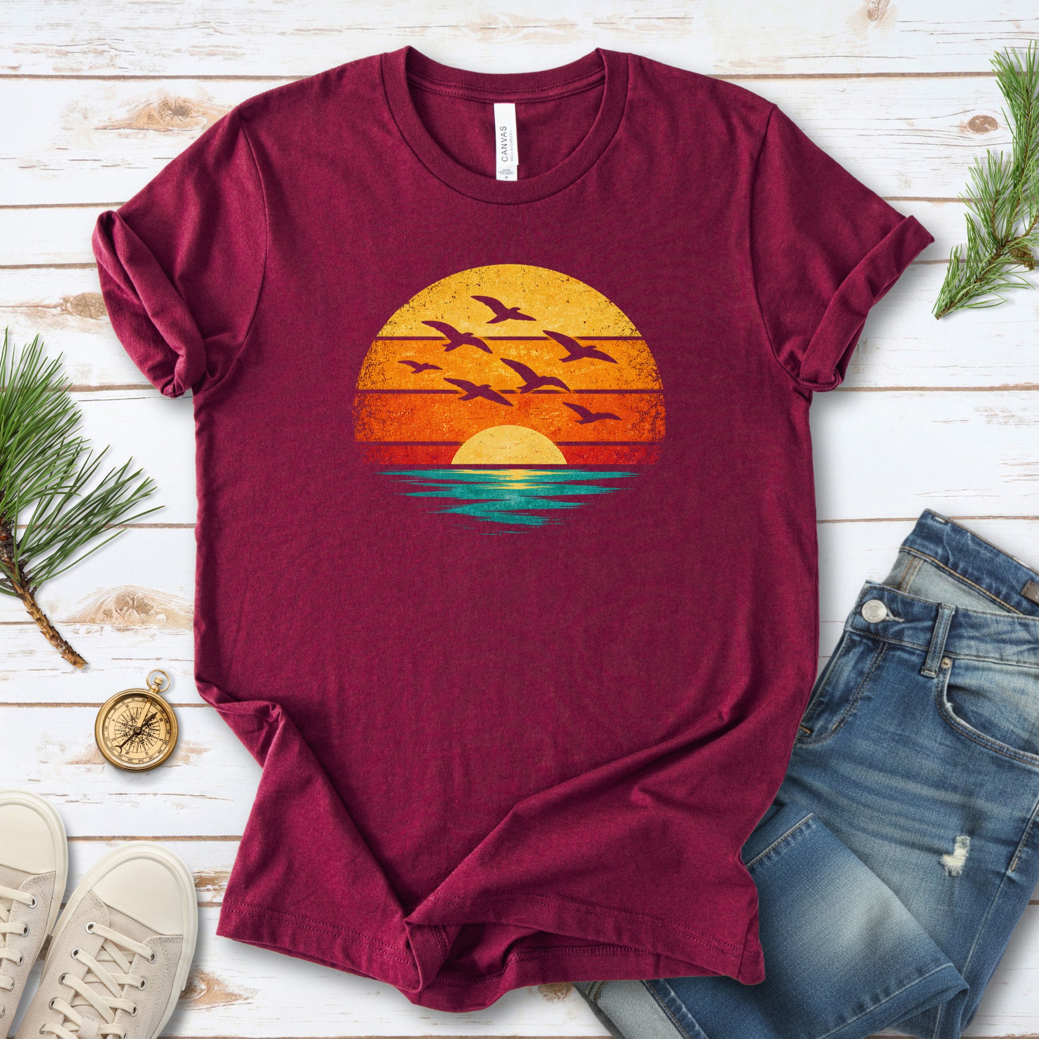 Vintage Ocean Sunset Birds Retro Nature T-Shirt