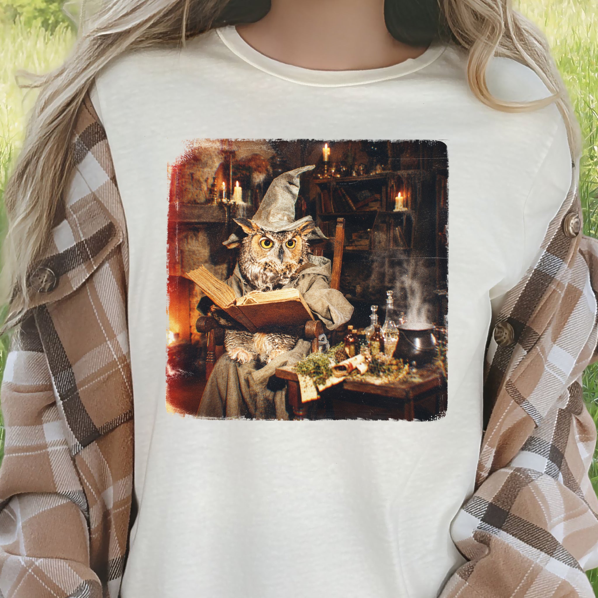 Wizard Owl Dark Academia Fantasy Bookish Forest Magic Gift T-Shirt