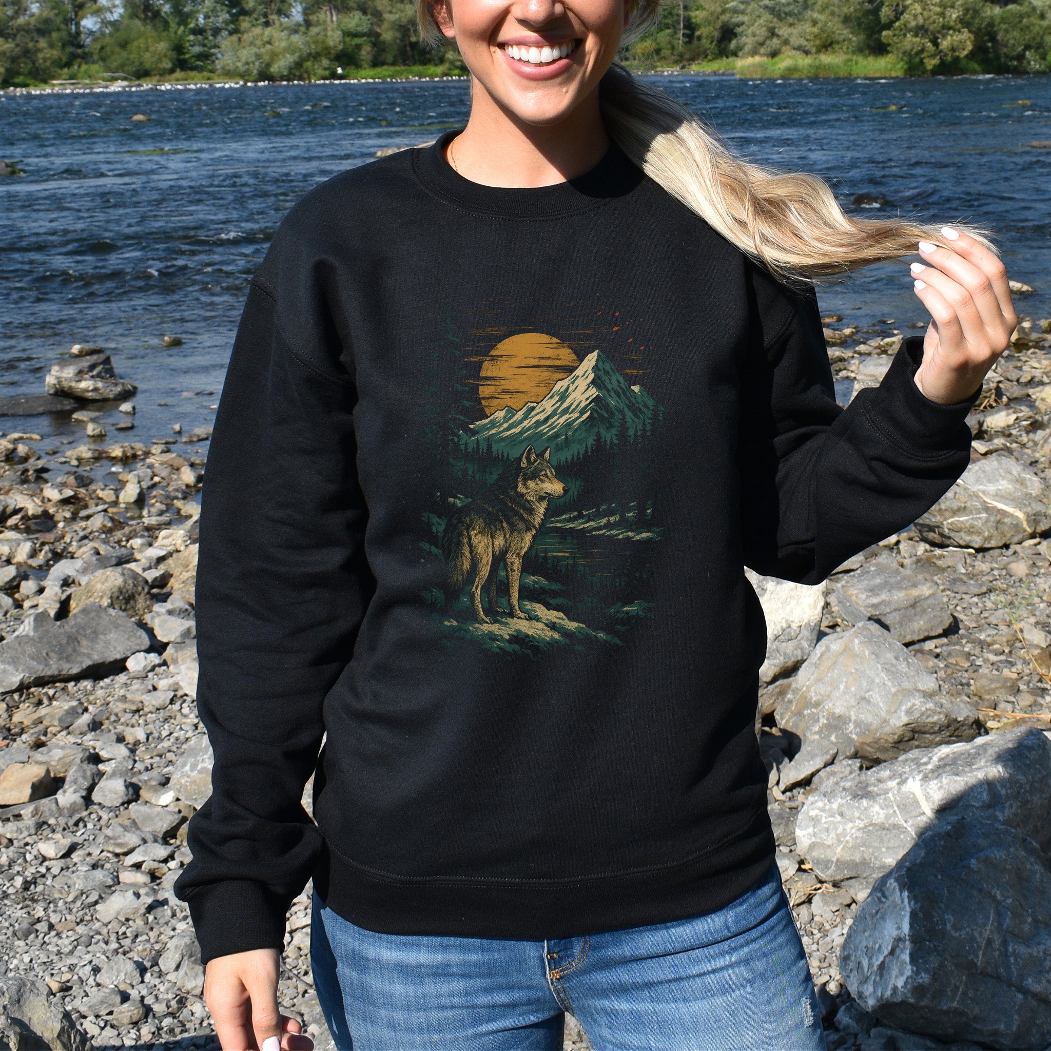Spirit Wolf at Sunset Sweatshirt – Japanese Style Mountain Landscape