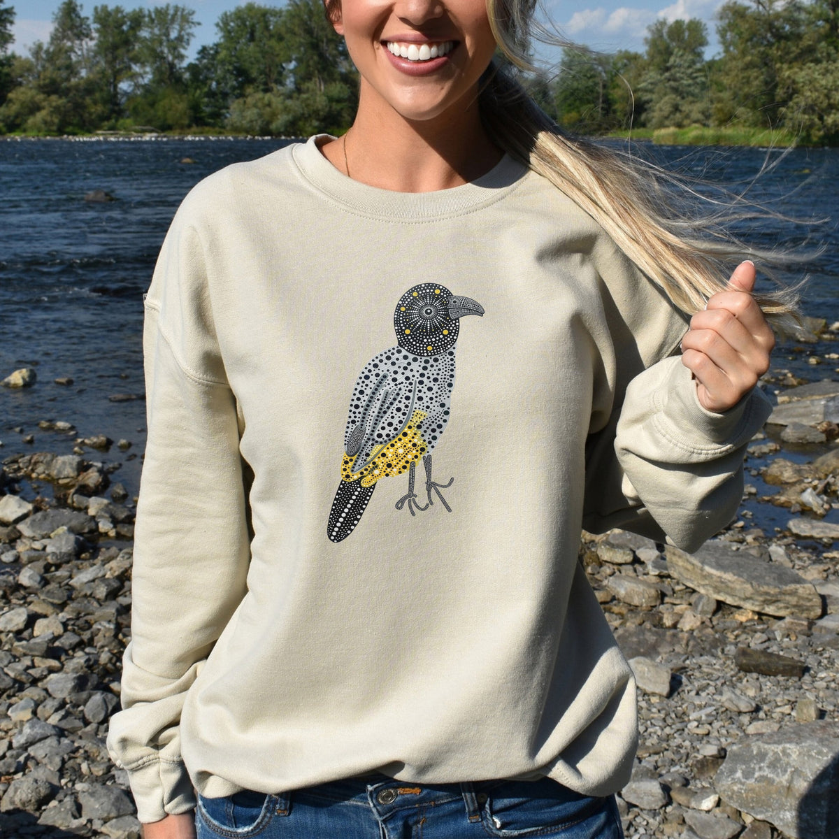 Spotted Bulbul Birdwatching Folk Art Backyard Bird Lover Sweatshirt
