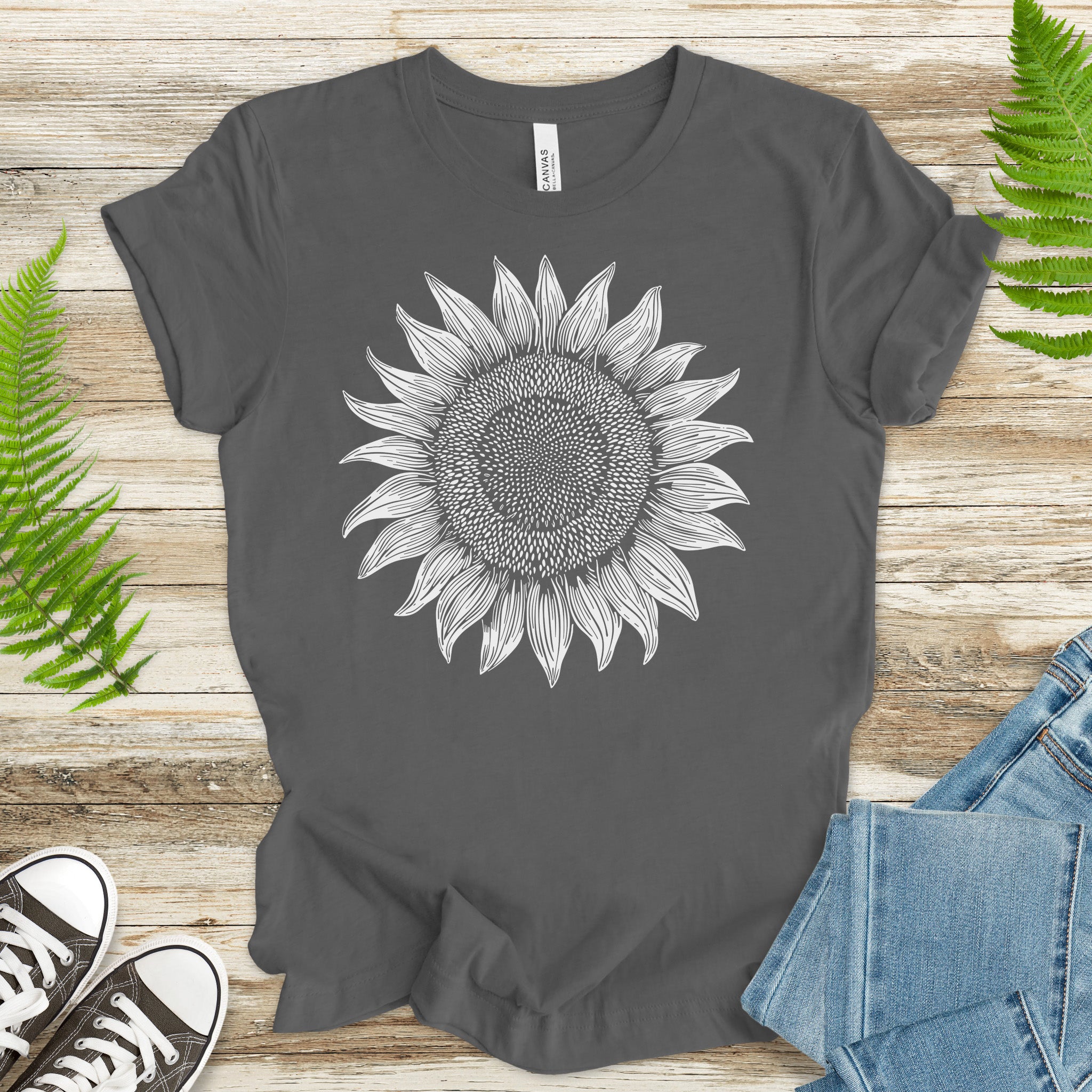 White Sunflower Sketch T-Shirt – Vintage Floral Garden Lover Tee