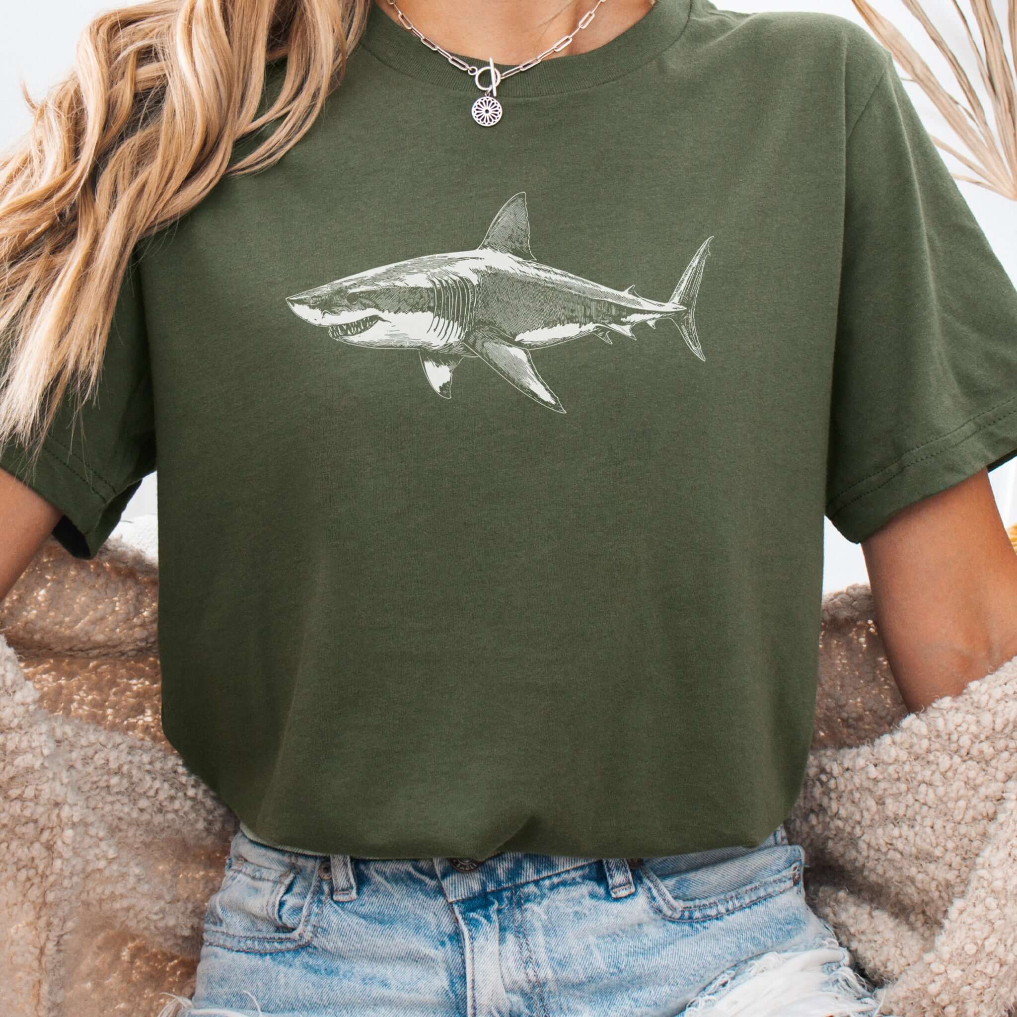 Vintage Great White Shark T-Shirt – Ocean Conservation Retro Style