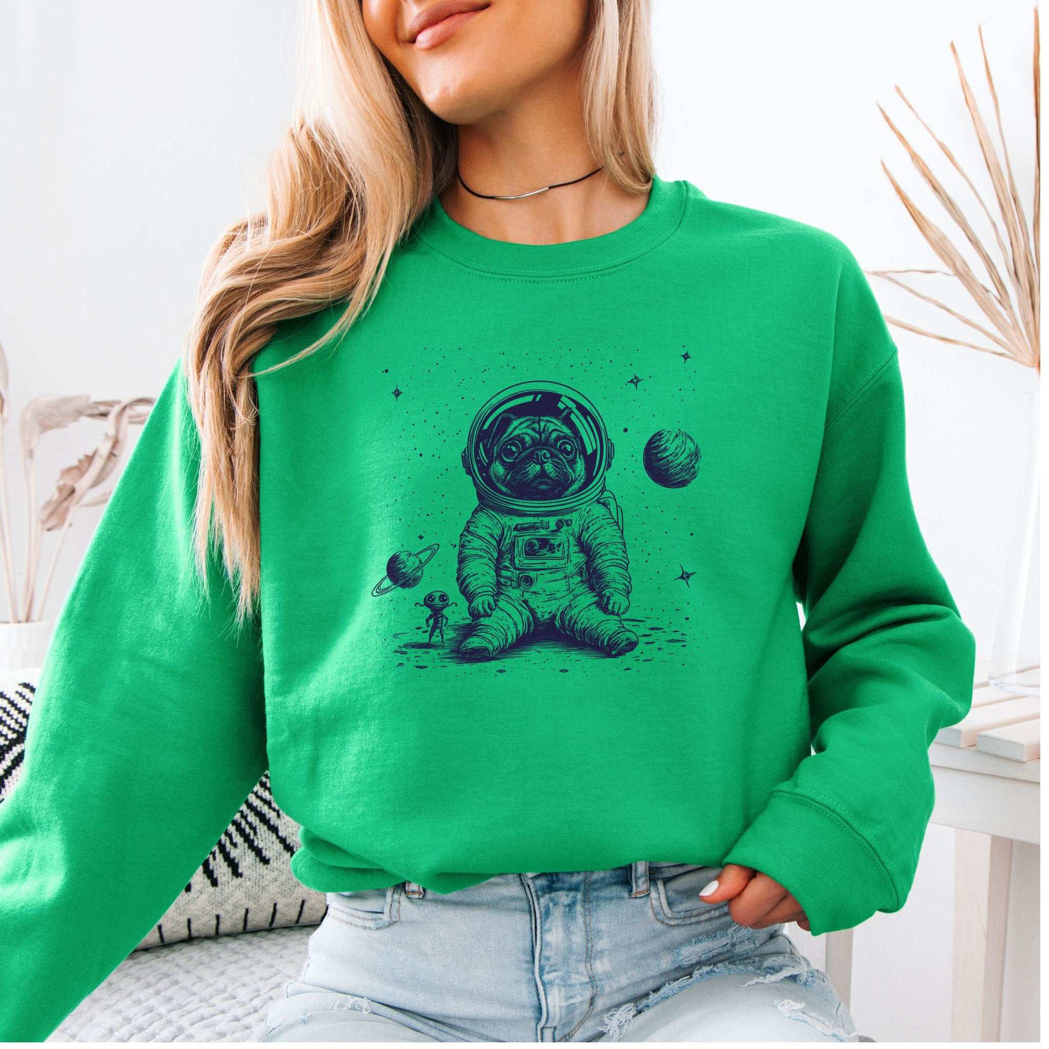 Space Pug Sweatshirt – Funny Astronaut Dog Explorer Adventure