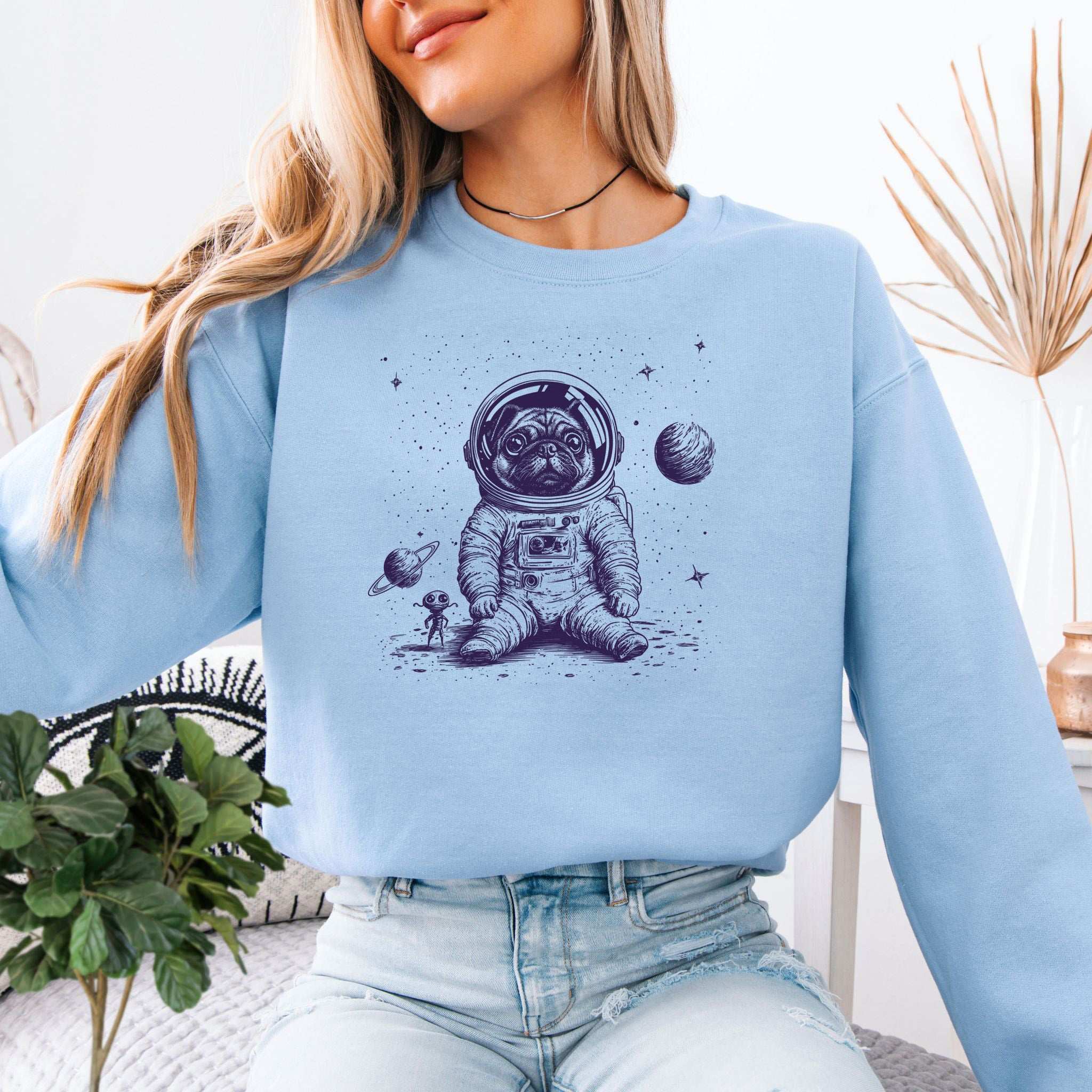 Space Pug Sweatshirt – Funny Astronaut Dog Explorer Adventure