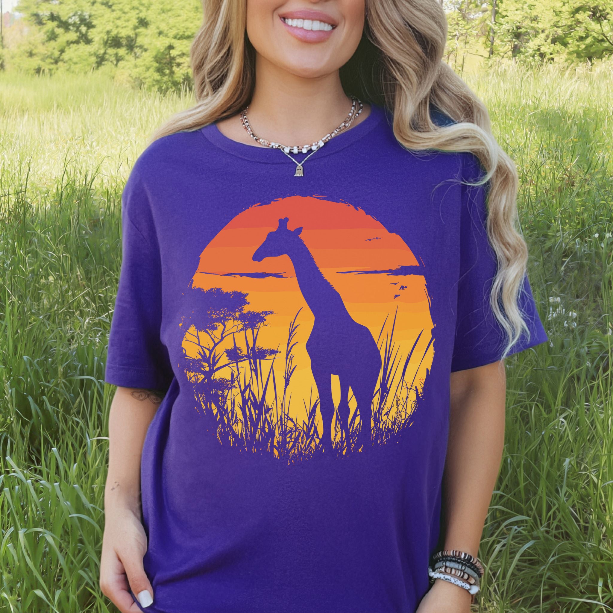 Giraffe Sunset Silhouette T-Shirt – Serene Savannah Safari Vibes